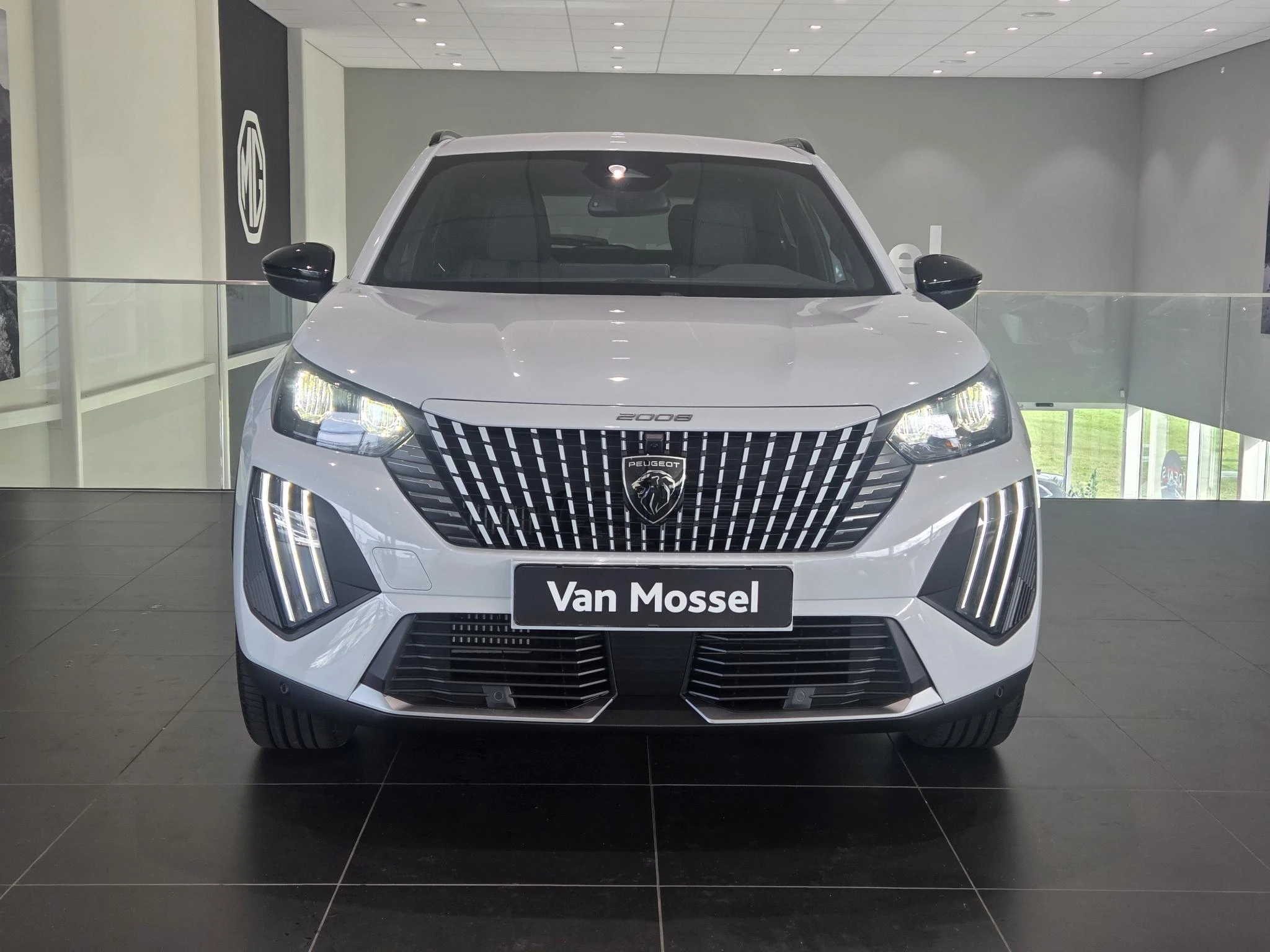 Peugeot-2008-image-12