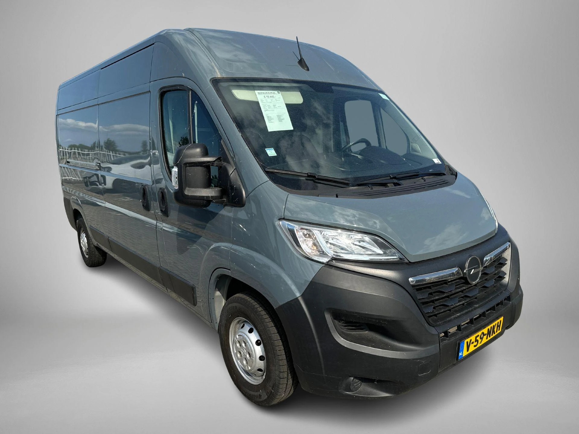 Opel-Movano-image-2