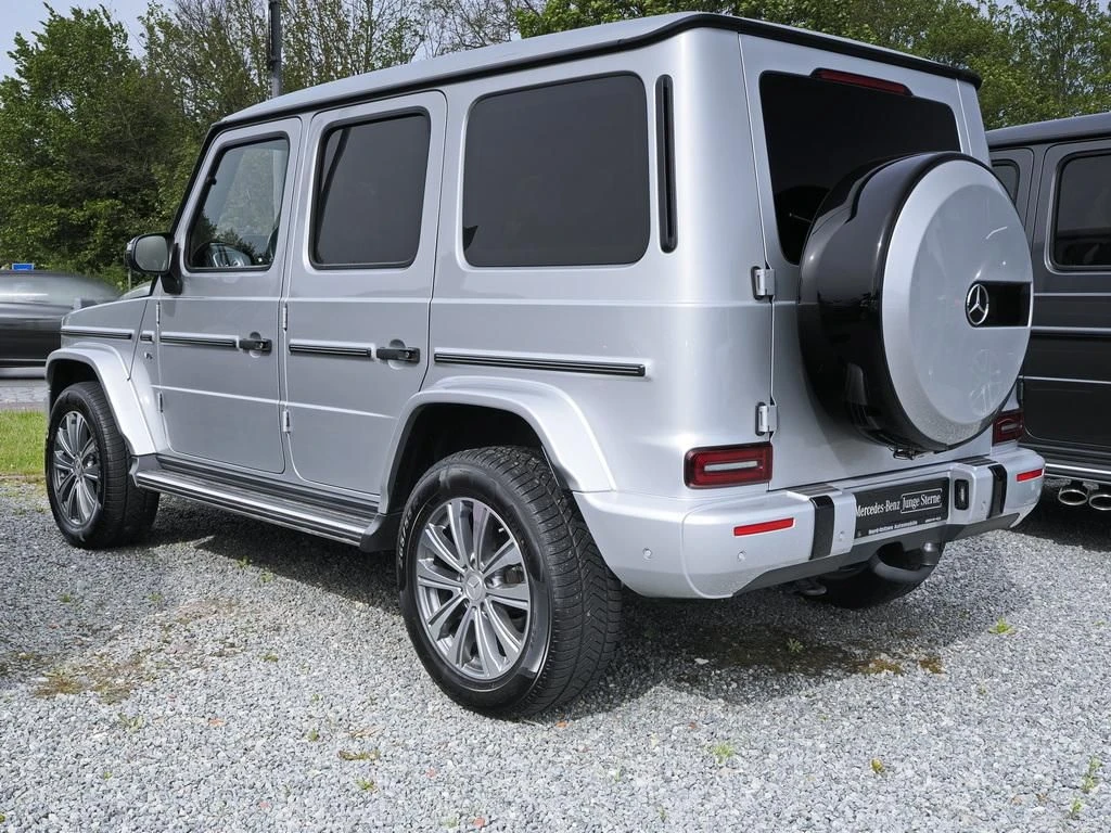 Mercedes-Benz-G-Klasse 500-image-5