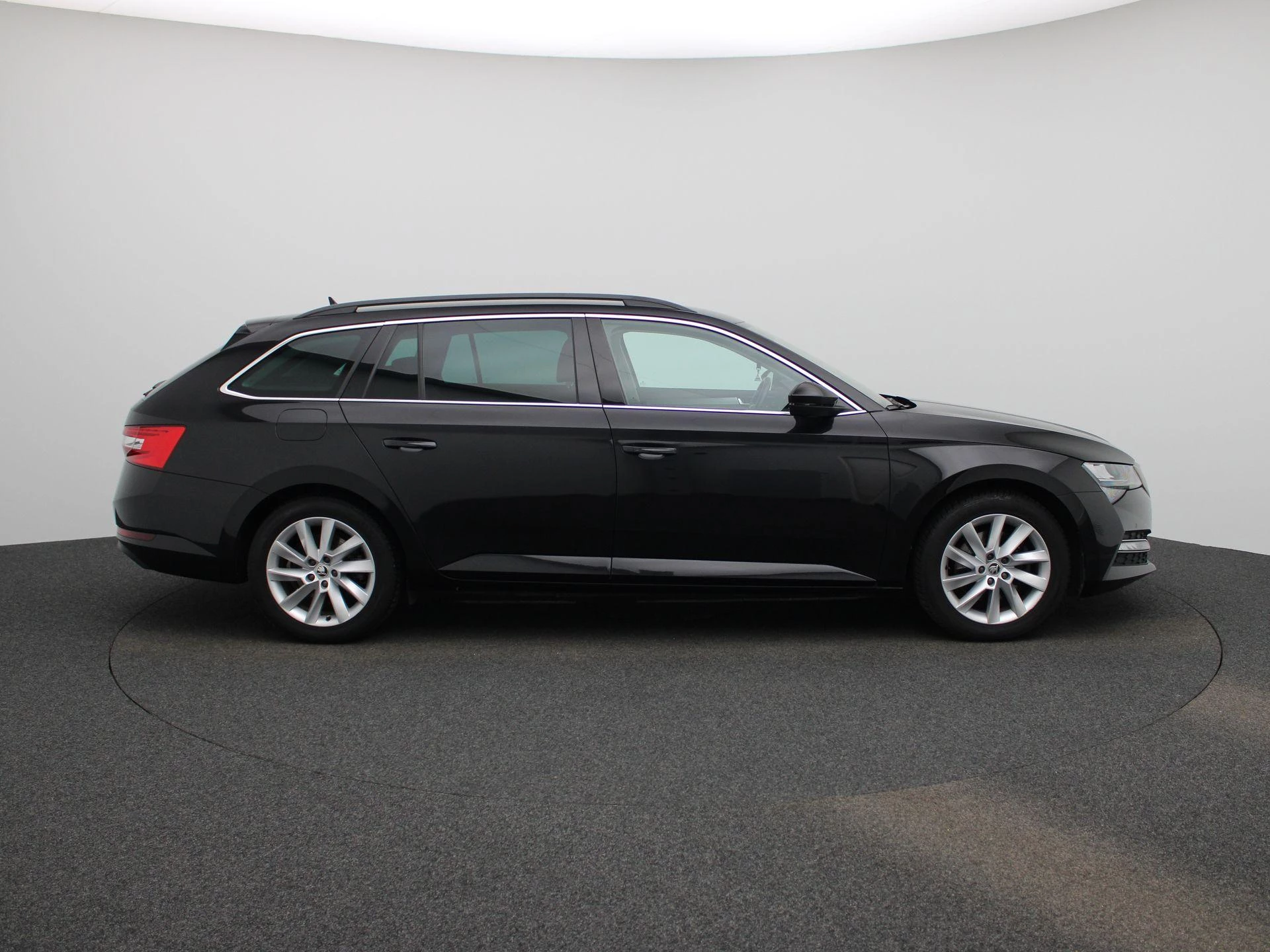 Škoda Superb 1.4 TSI iV Business Edition