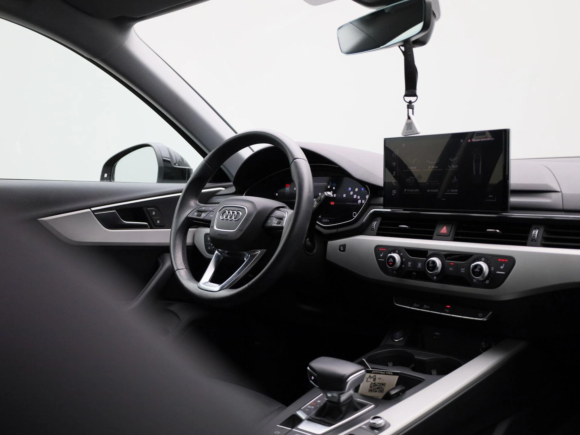 Audi-A4-image-39