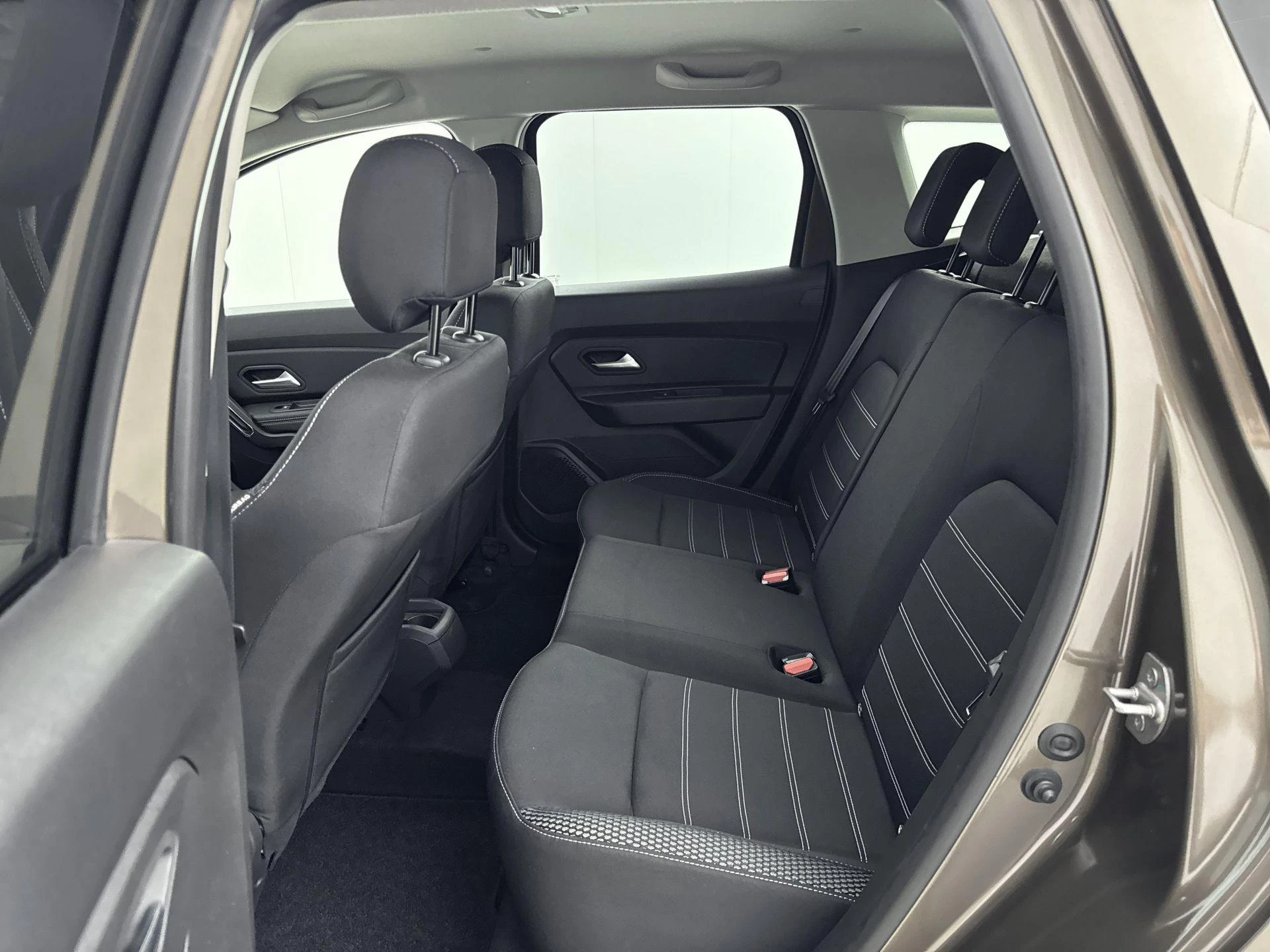 Dacia-Duster-image-25