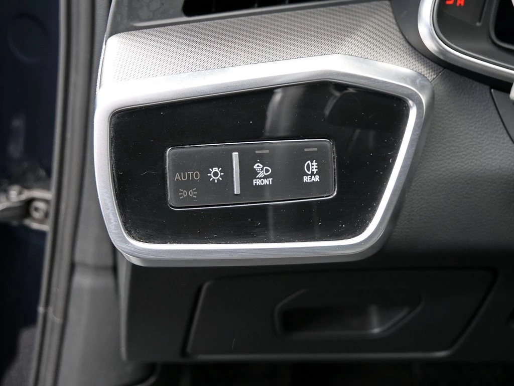Audi A6 Avant 50 TFSI E quattro design *MATRIX*AHK*ACC*KAMERA*NAVI*