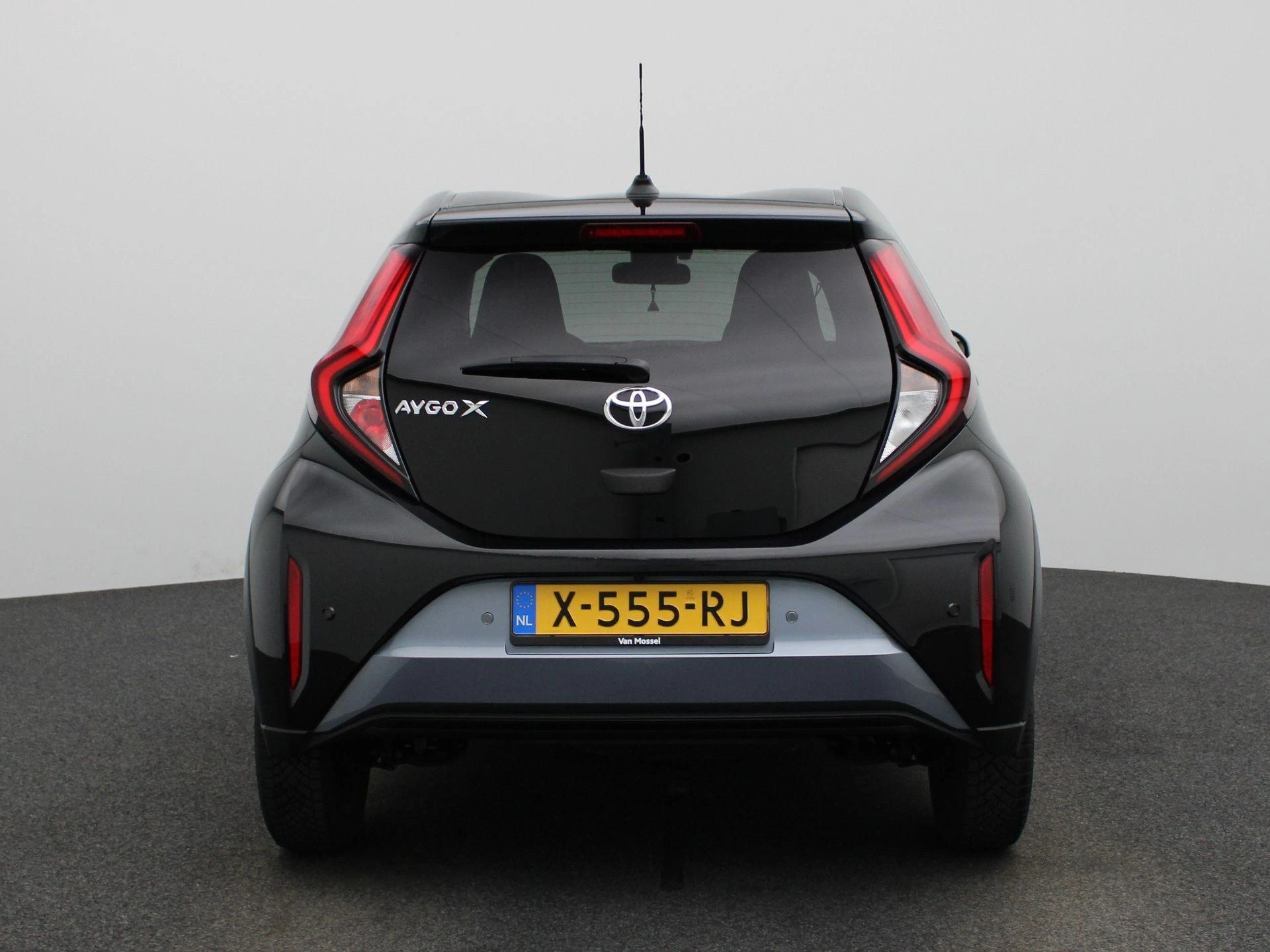 Toyota-Aygo-image-4