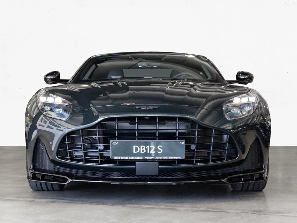 Aston Martin DB12 S Coupe Aston Martin Hamburg