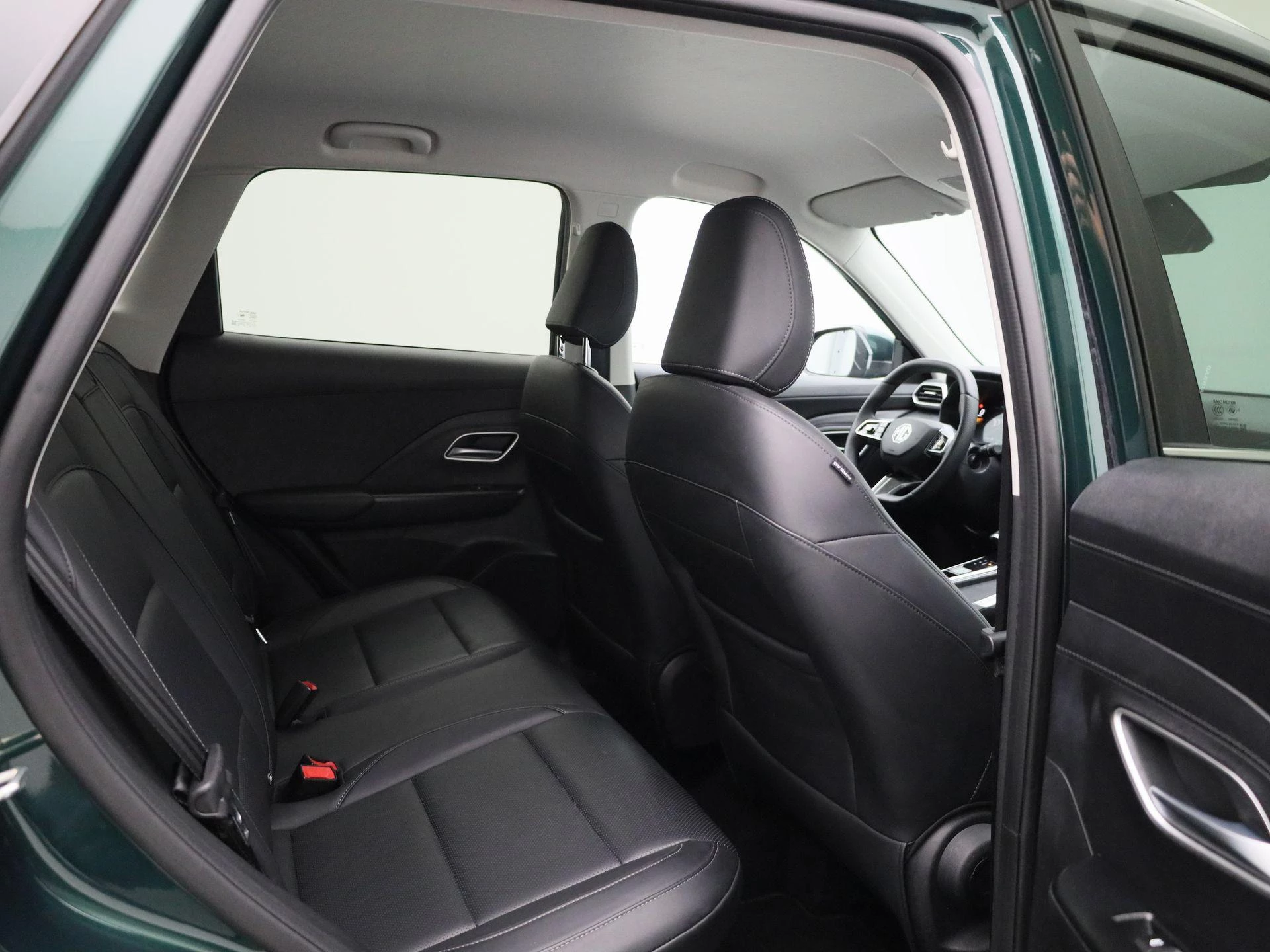 MG-ZS-image-32