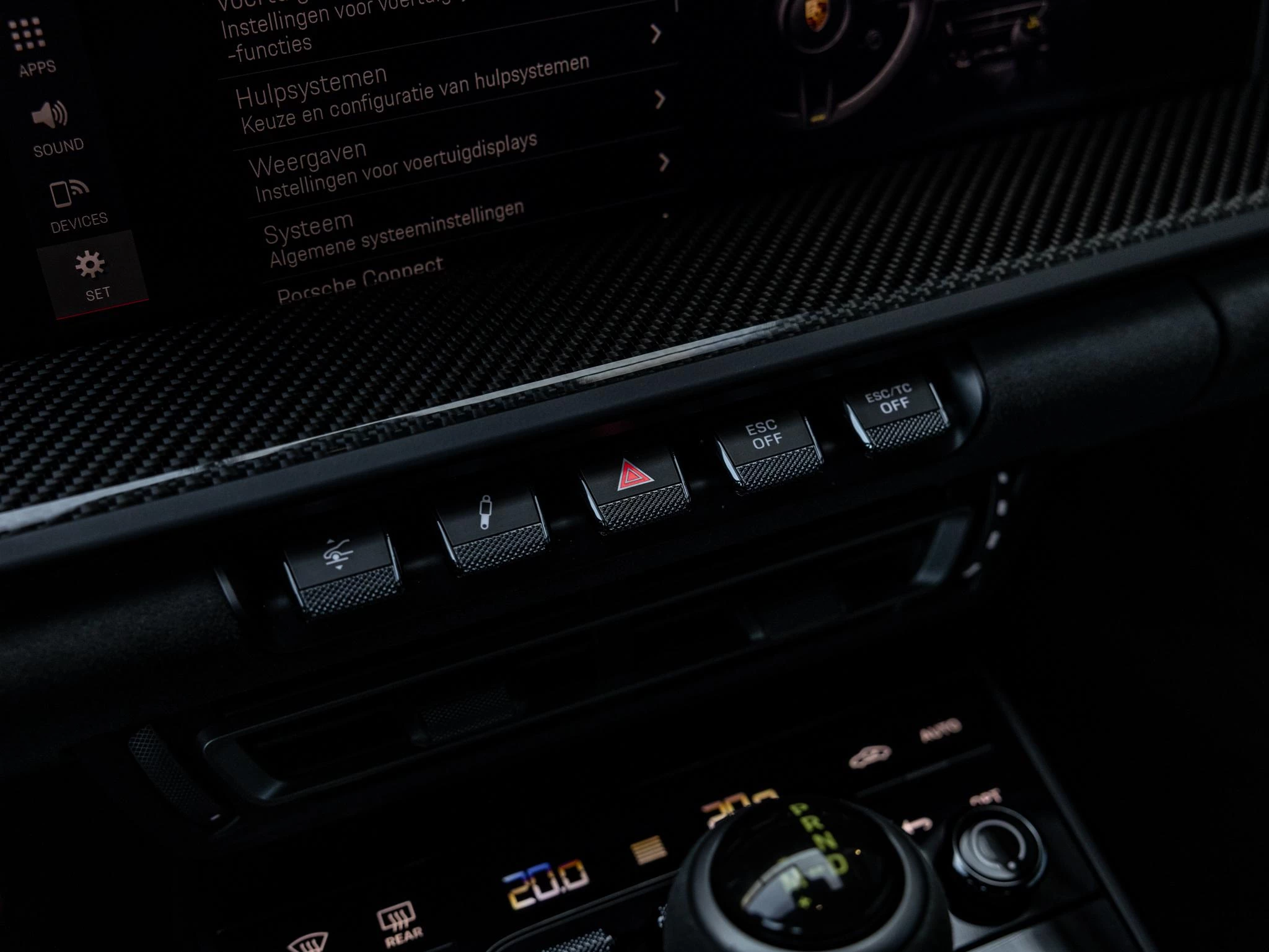 Porsche-911-image-51