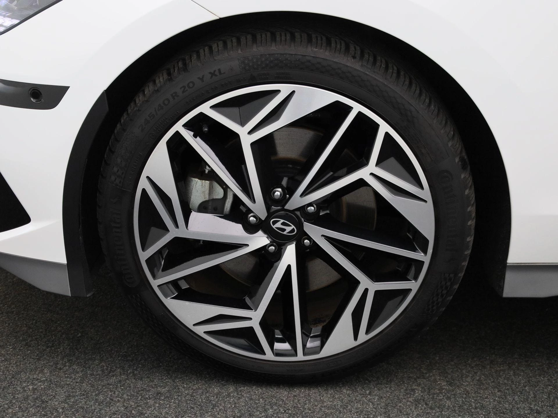 Hyundai-IONIQ 6-image-12