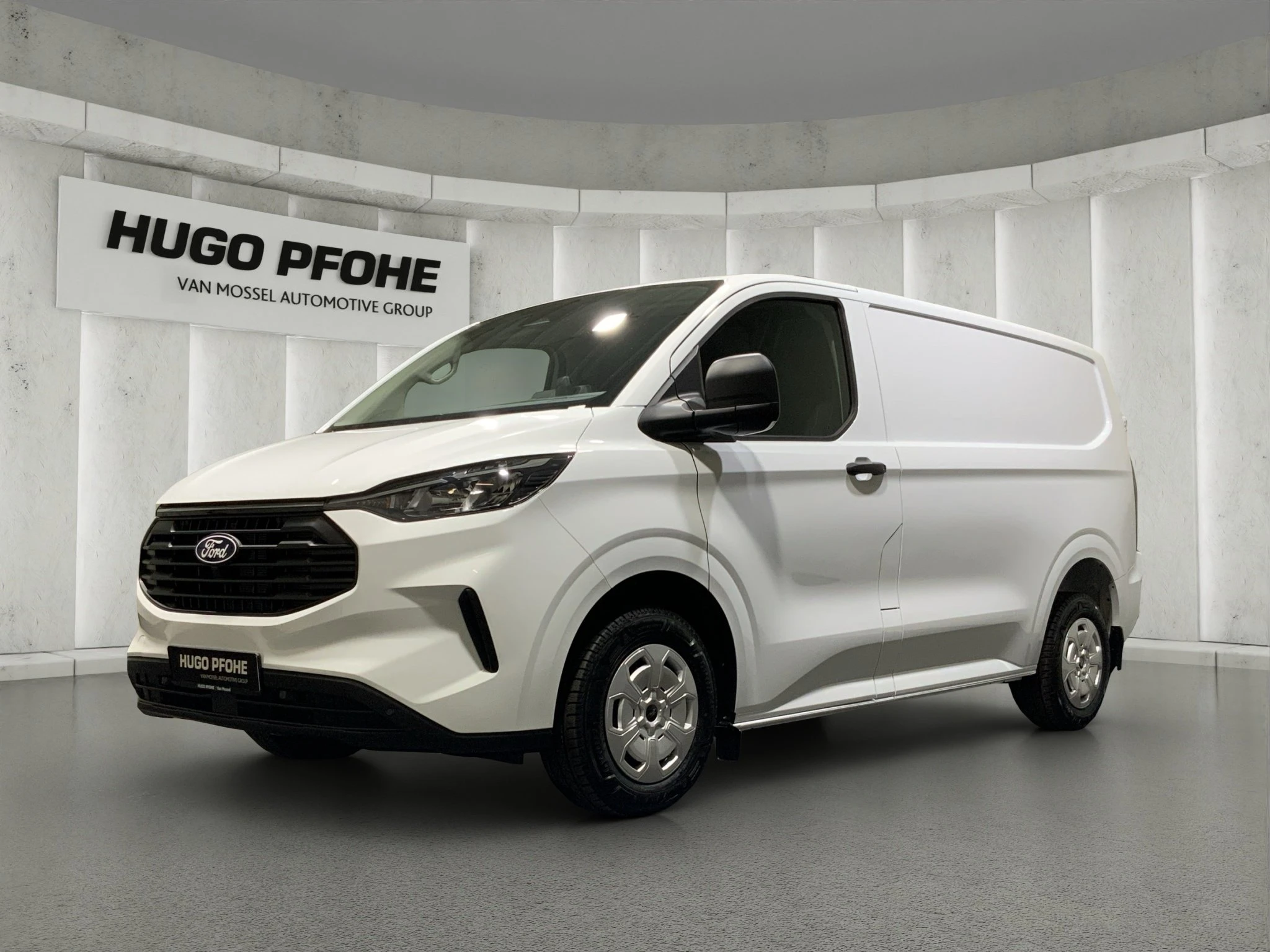 Ford-Transit Custom-image-0