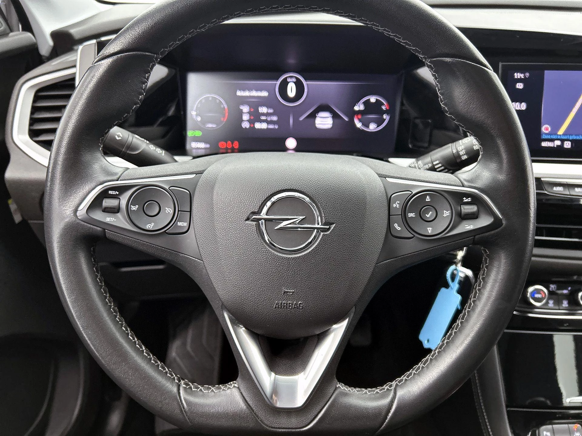 Opel-Grandland-image-30