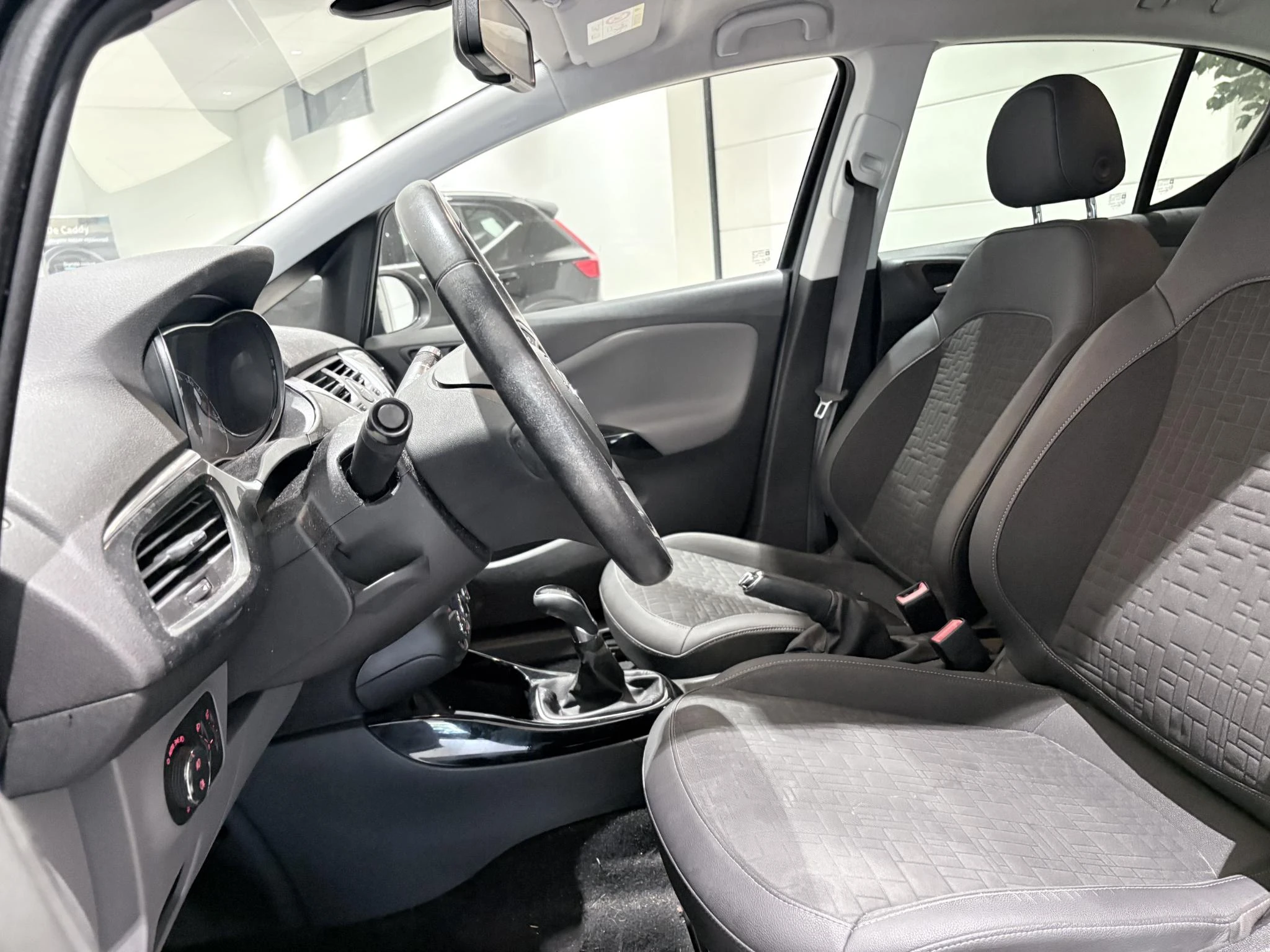 Opel-Corsa-image-9
