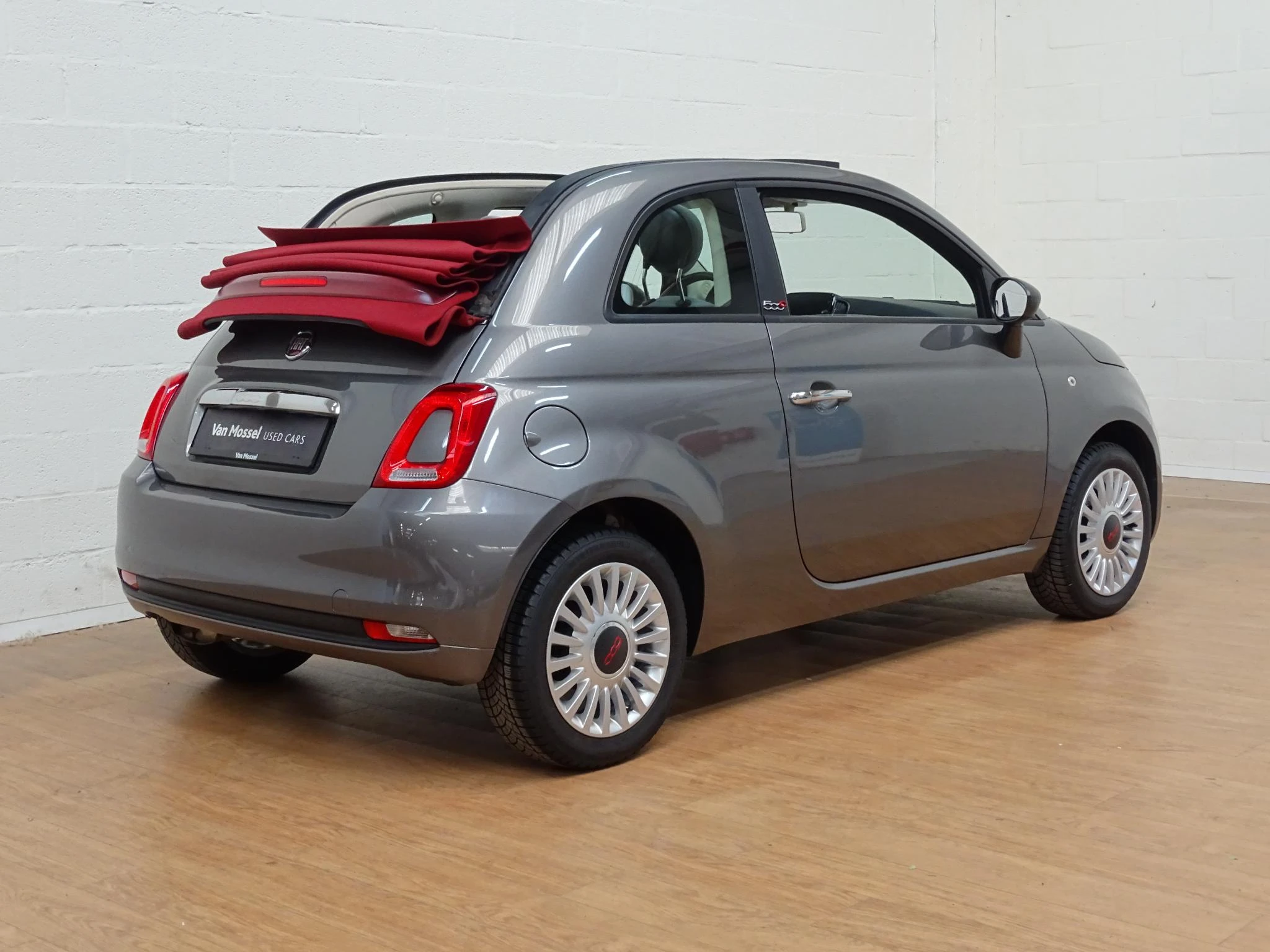 Fiat-500C-image-5