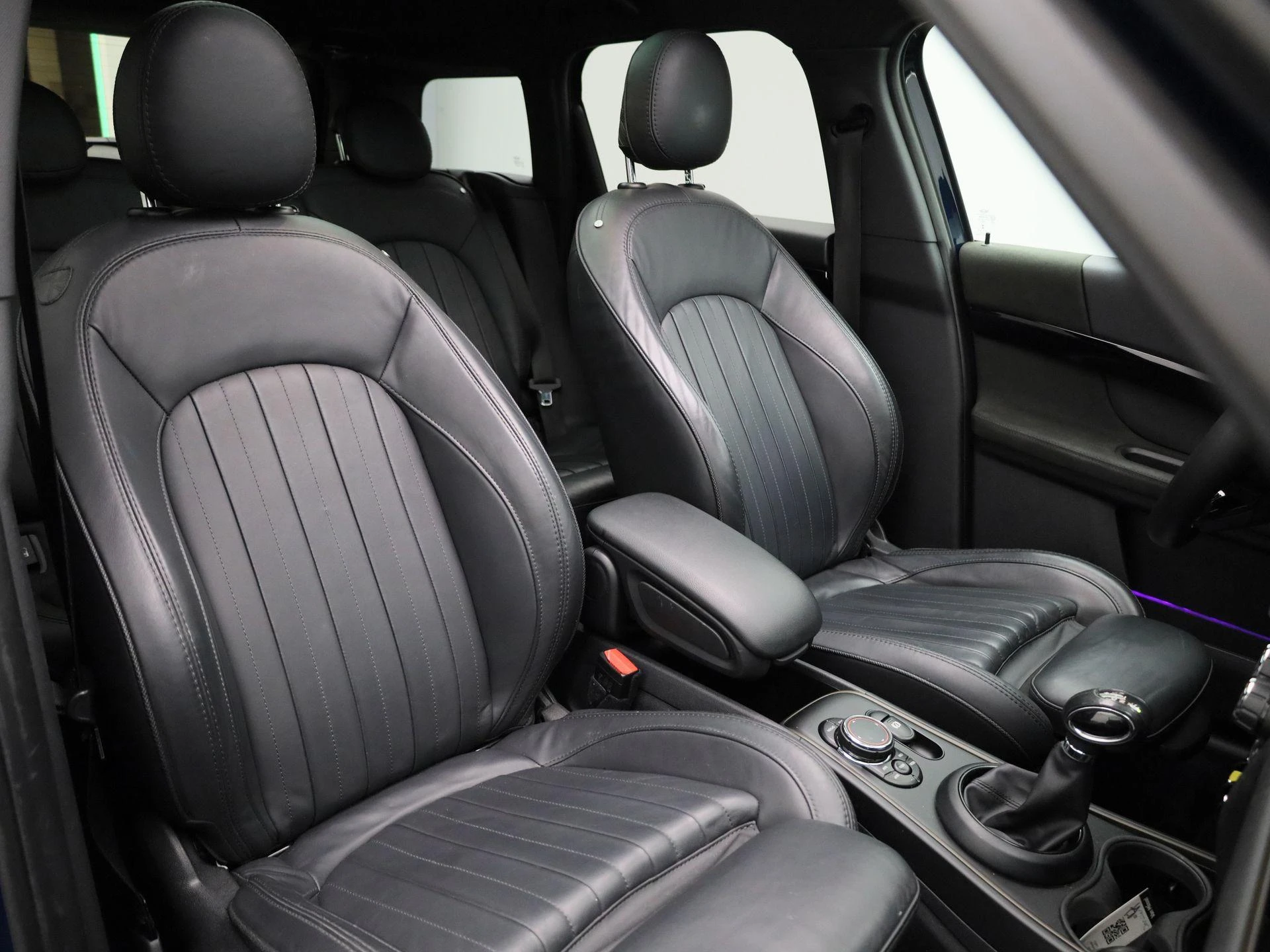 MINI-Countryman-image-44