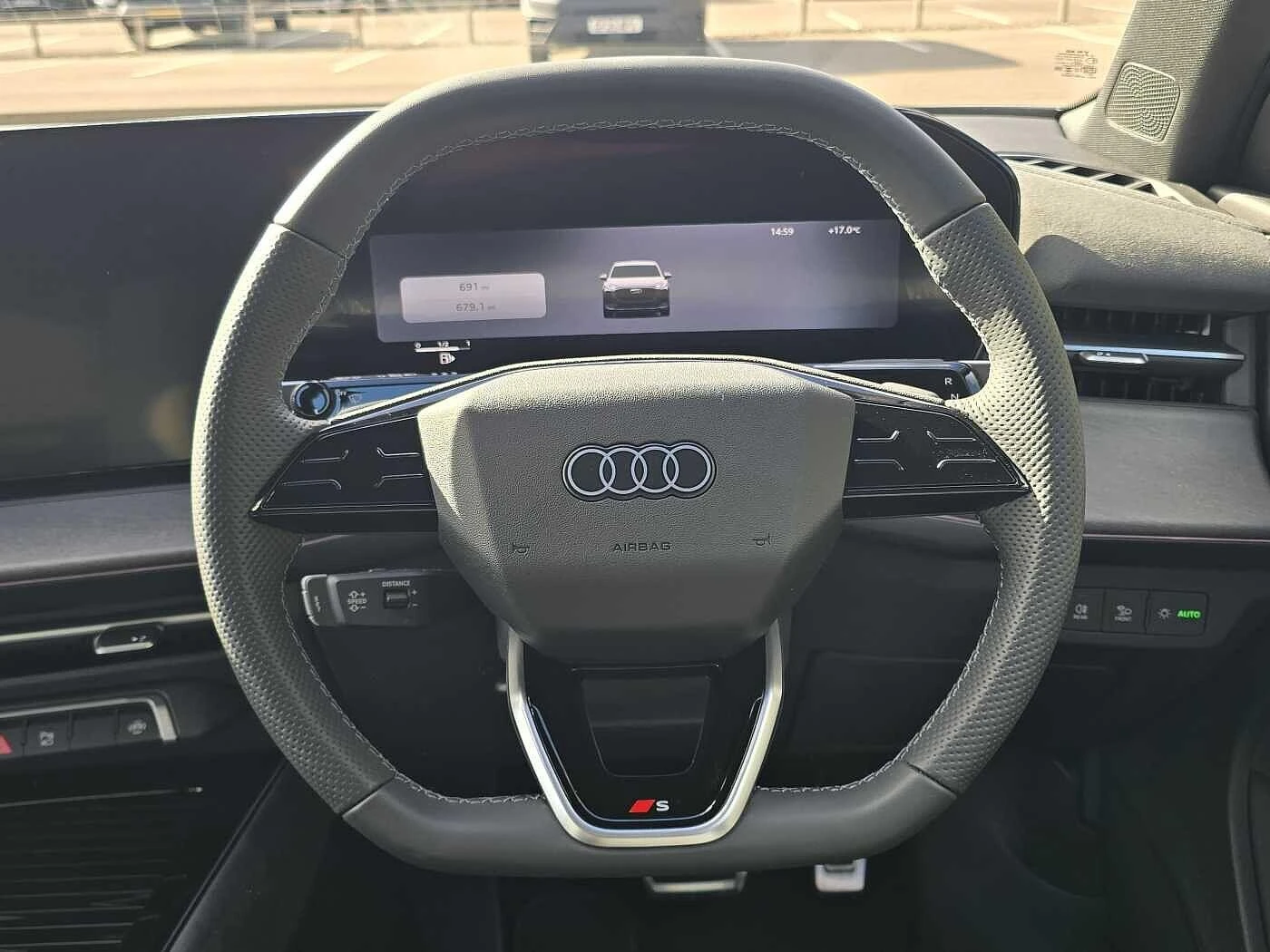 Audi-Q3-image-8