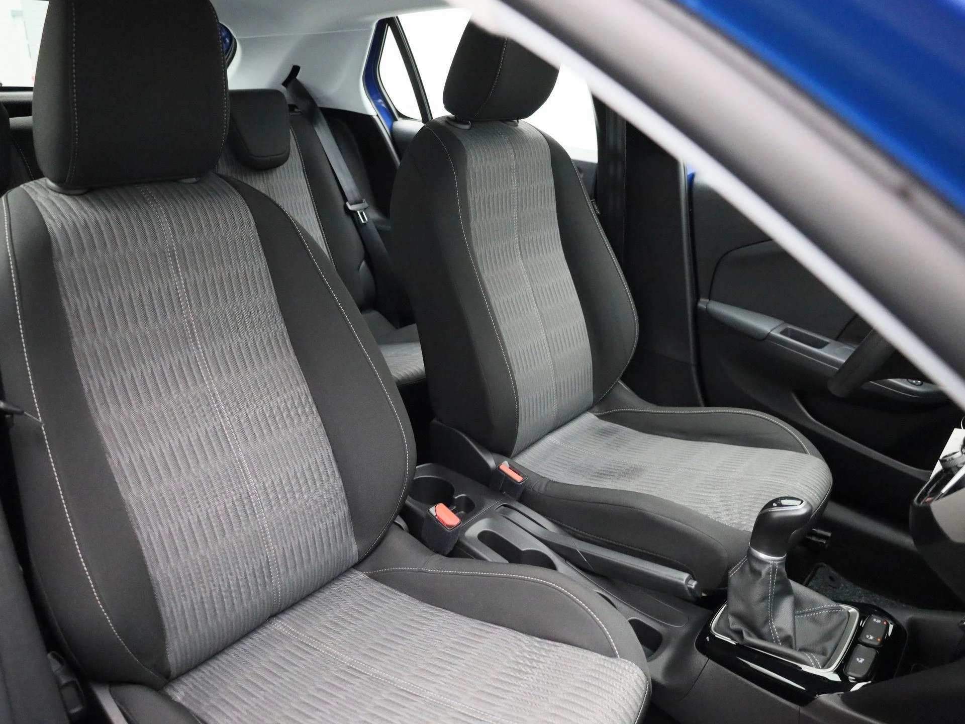 Opel-Corsa-image-35