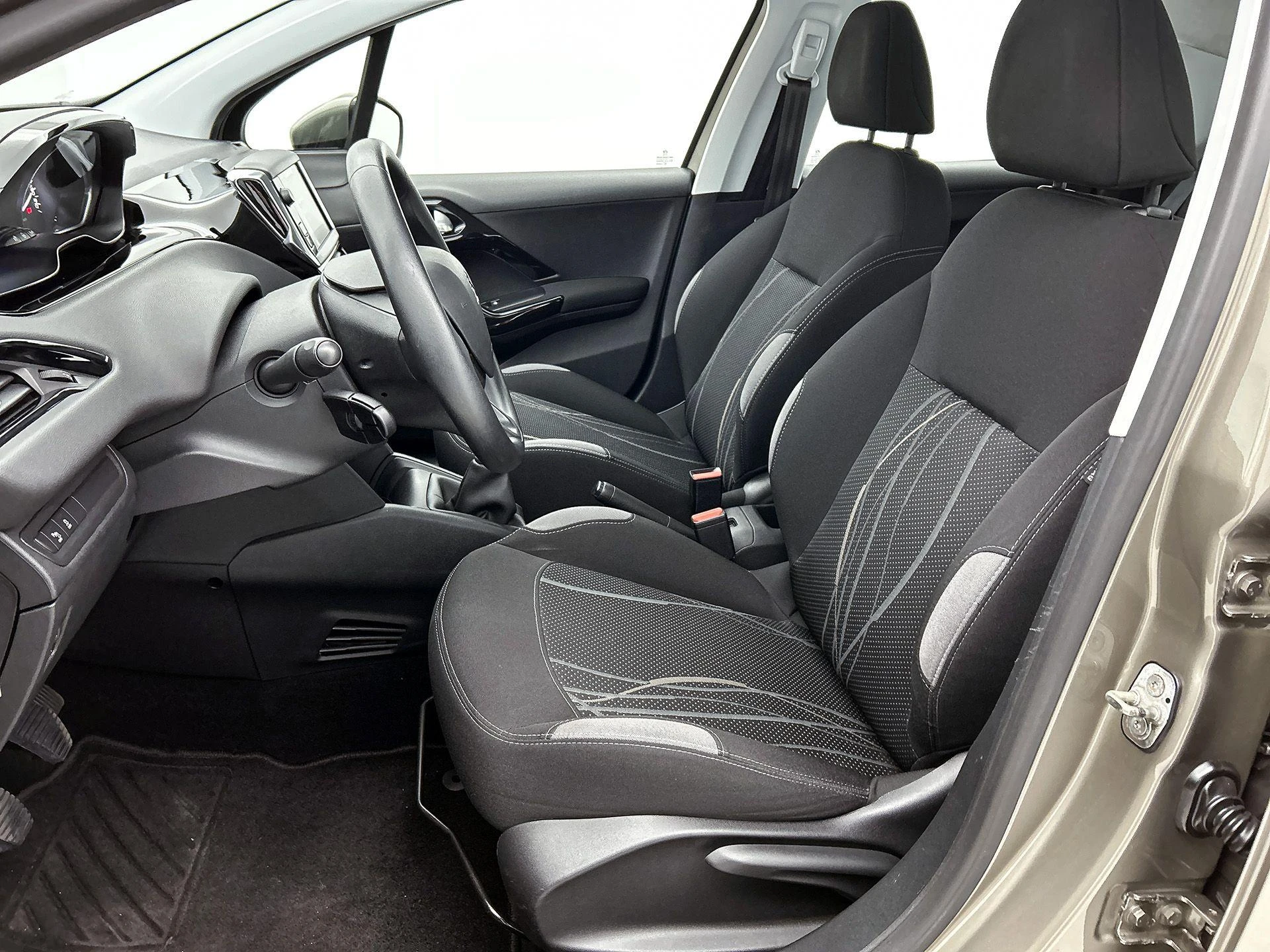 Peugeot 208 1.2 VTi Envy