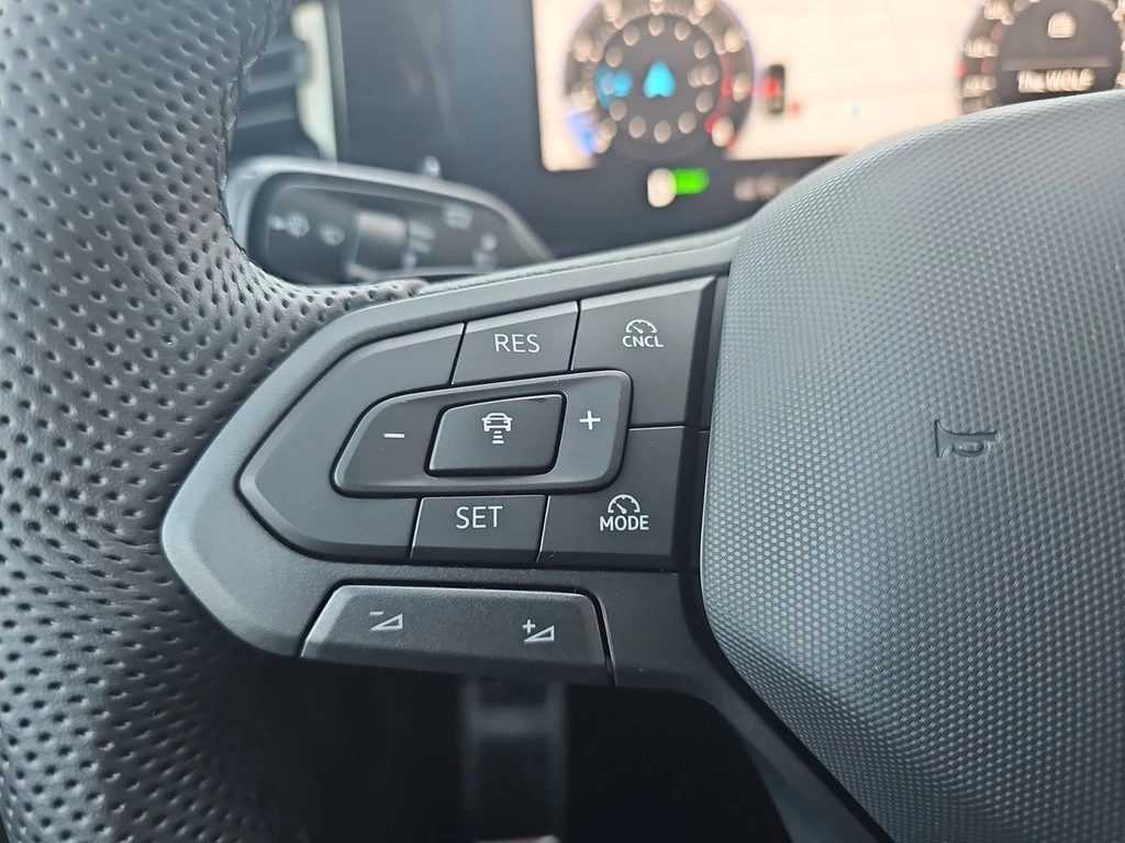 Volkswagen Tiguan 1.5l eTSI DSG R-Line"Black Style" *AHK