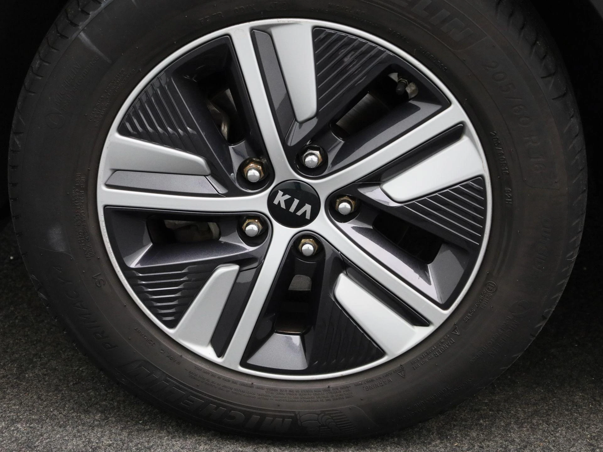 Kia-Niro-image-14