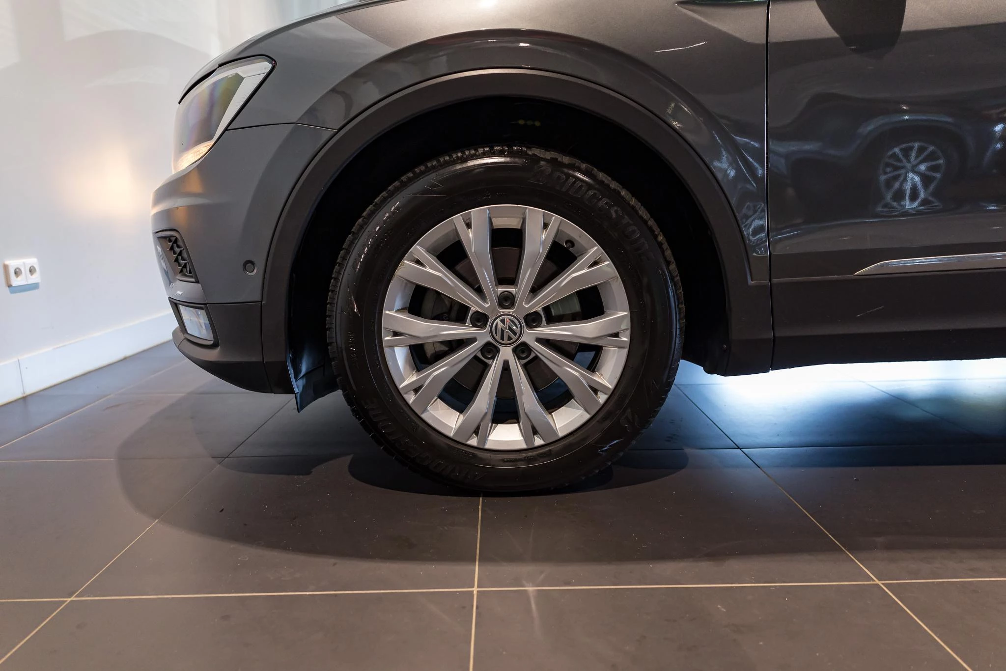 Volkswagen Tiguan 1.5 TSI DSG | Pano Dak | Carplay | ACC | Zetelverw