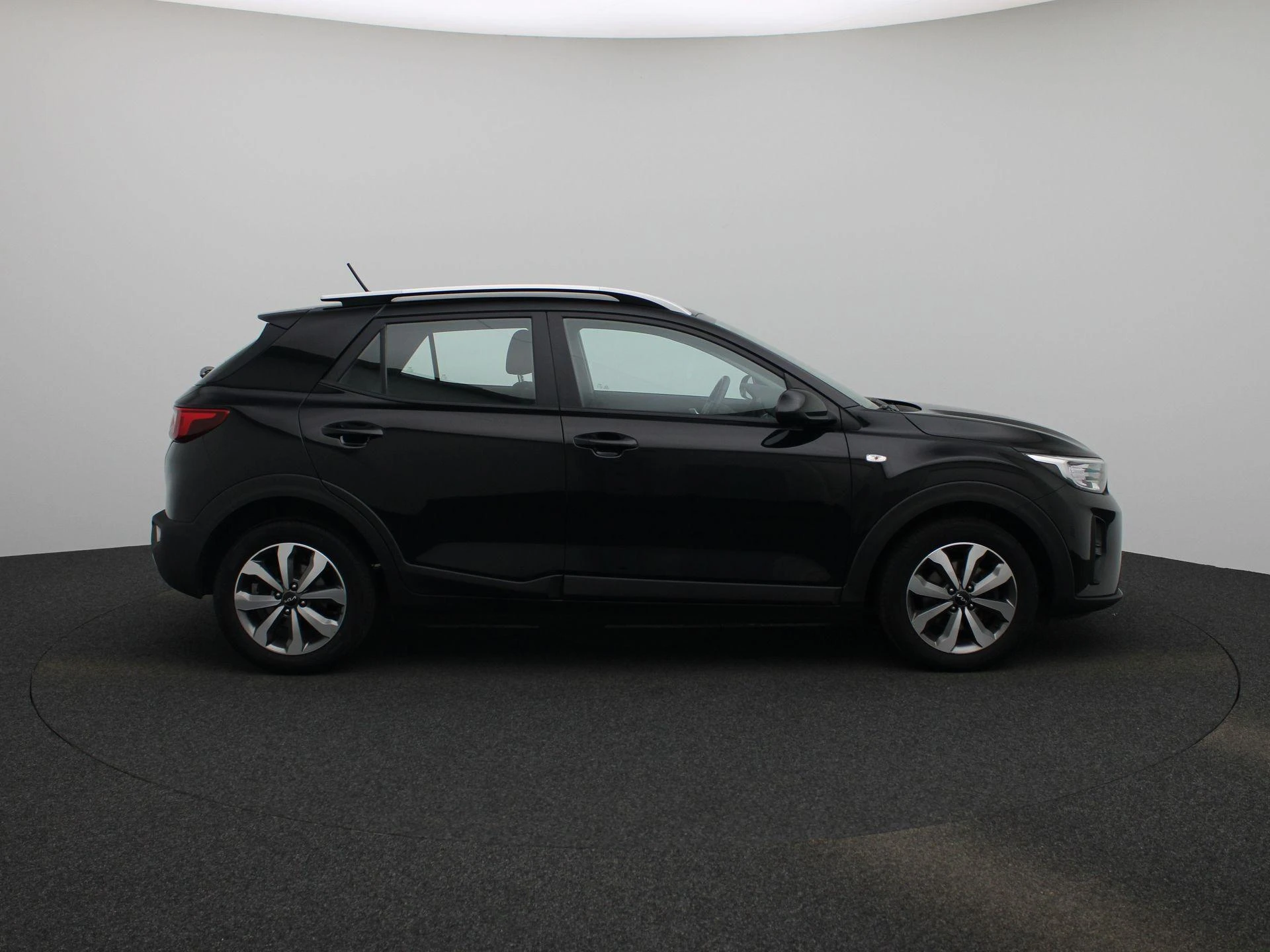 Kia-Stonic-image-3
