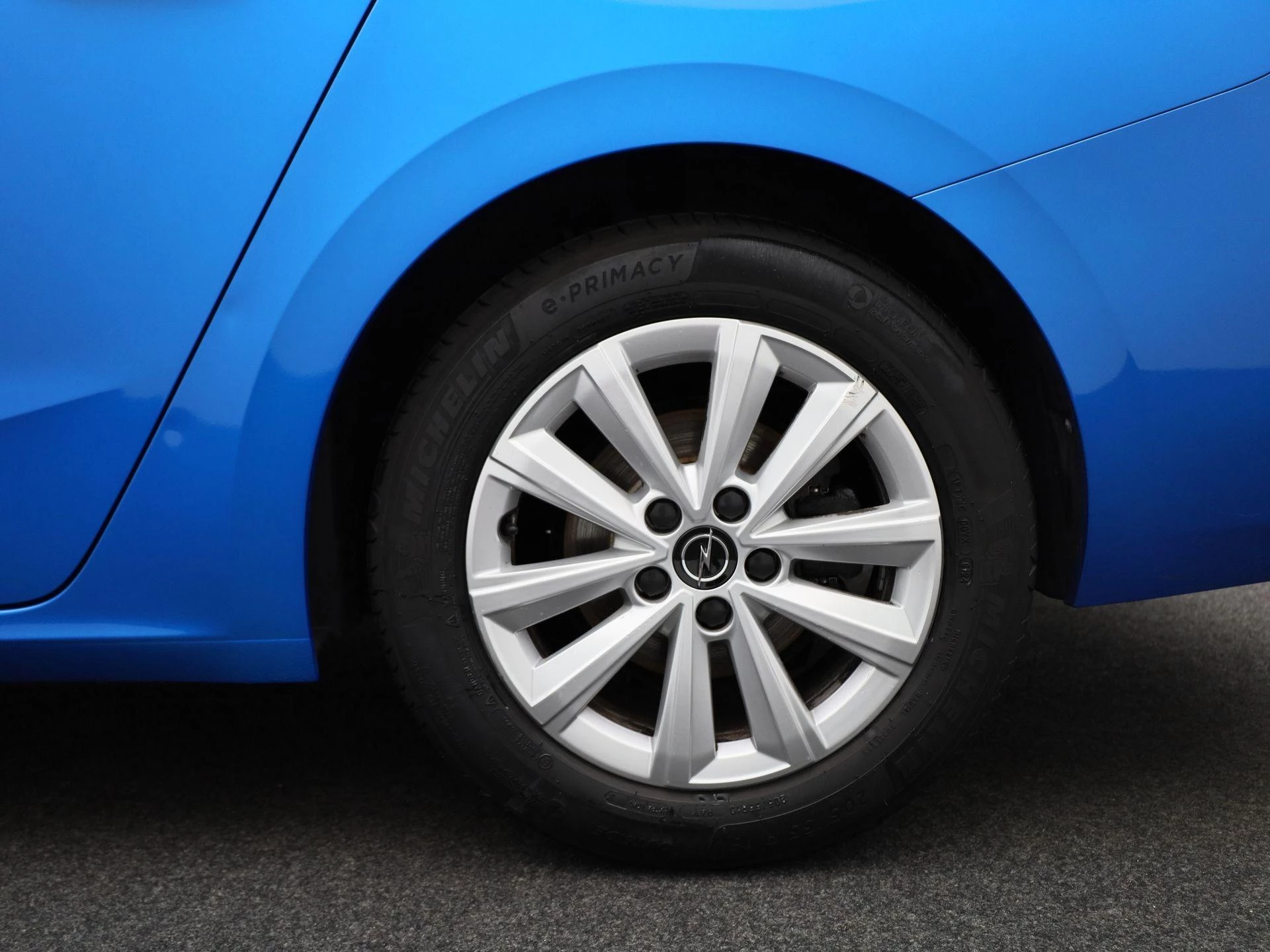 Opel-Astra-image-12