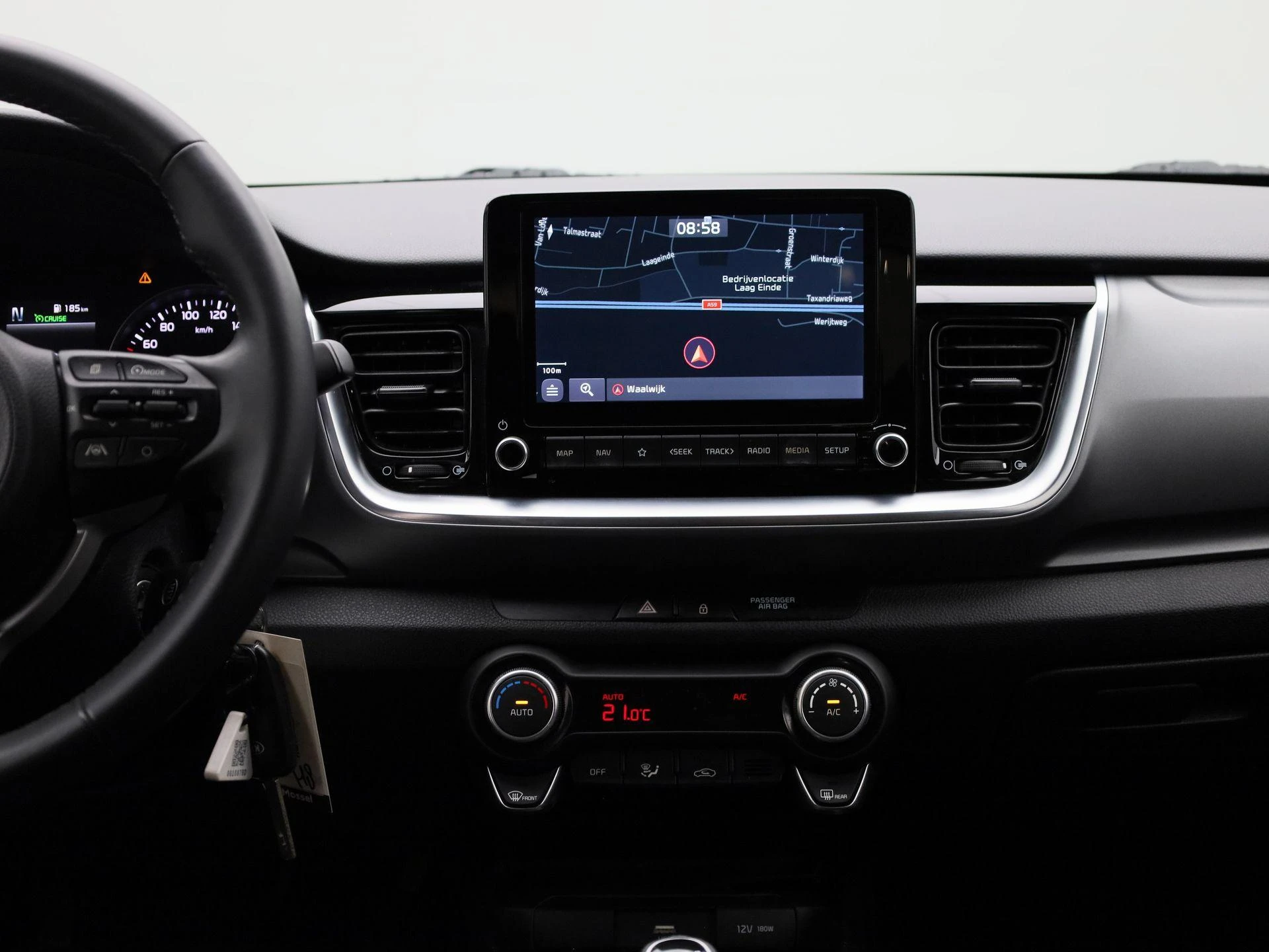 Kia-Stonic-image-8