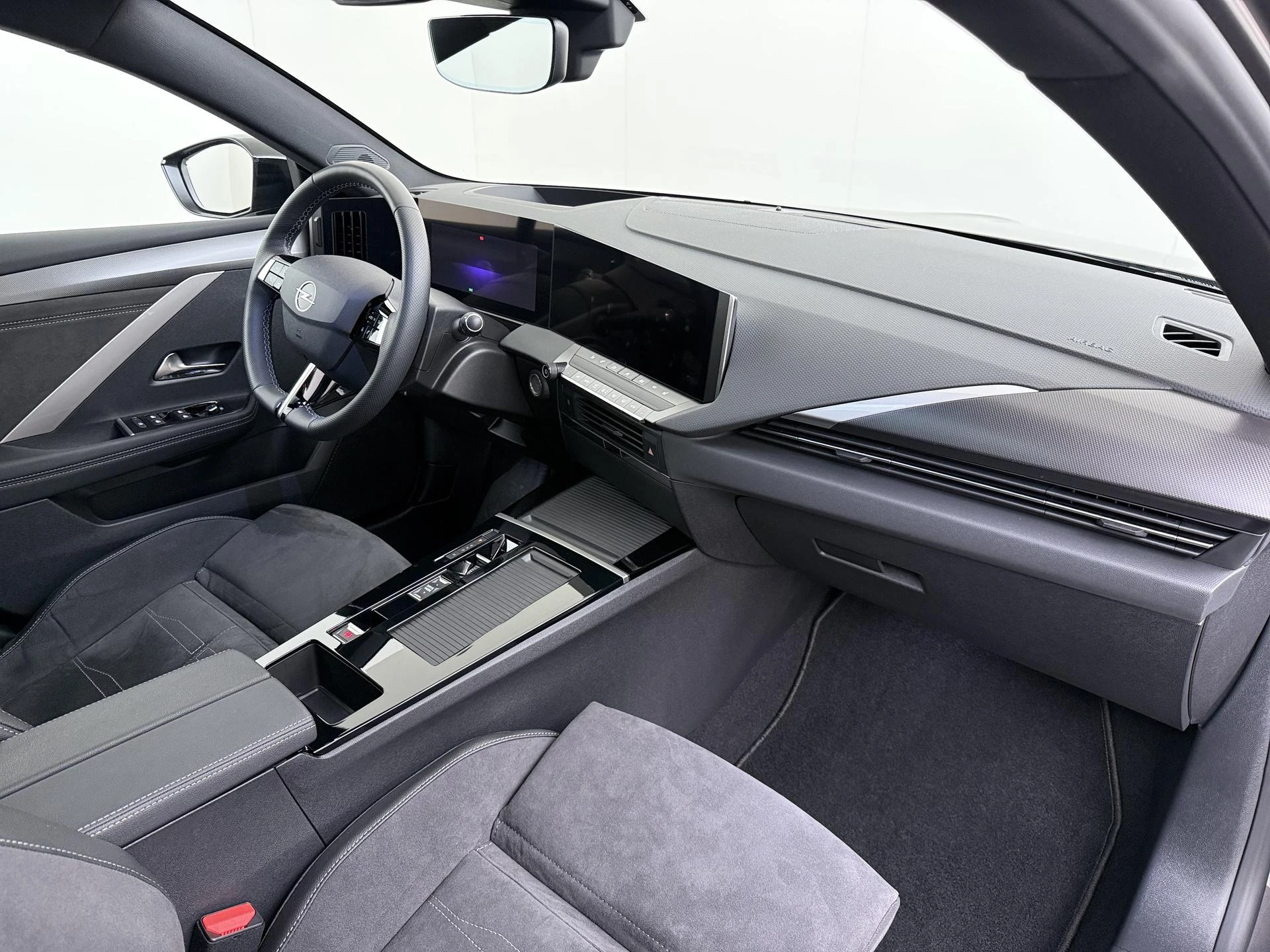Opel-Astra-image-35