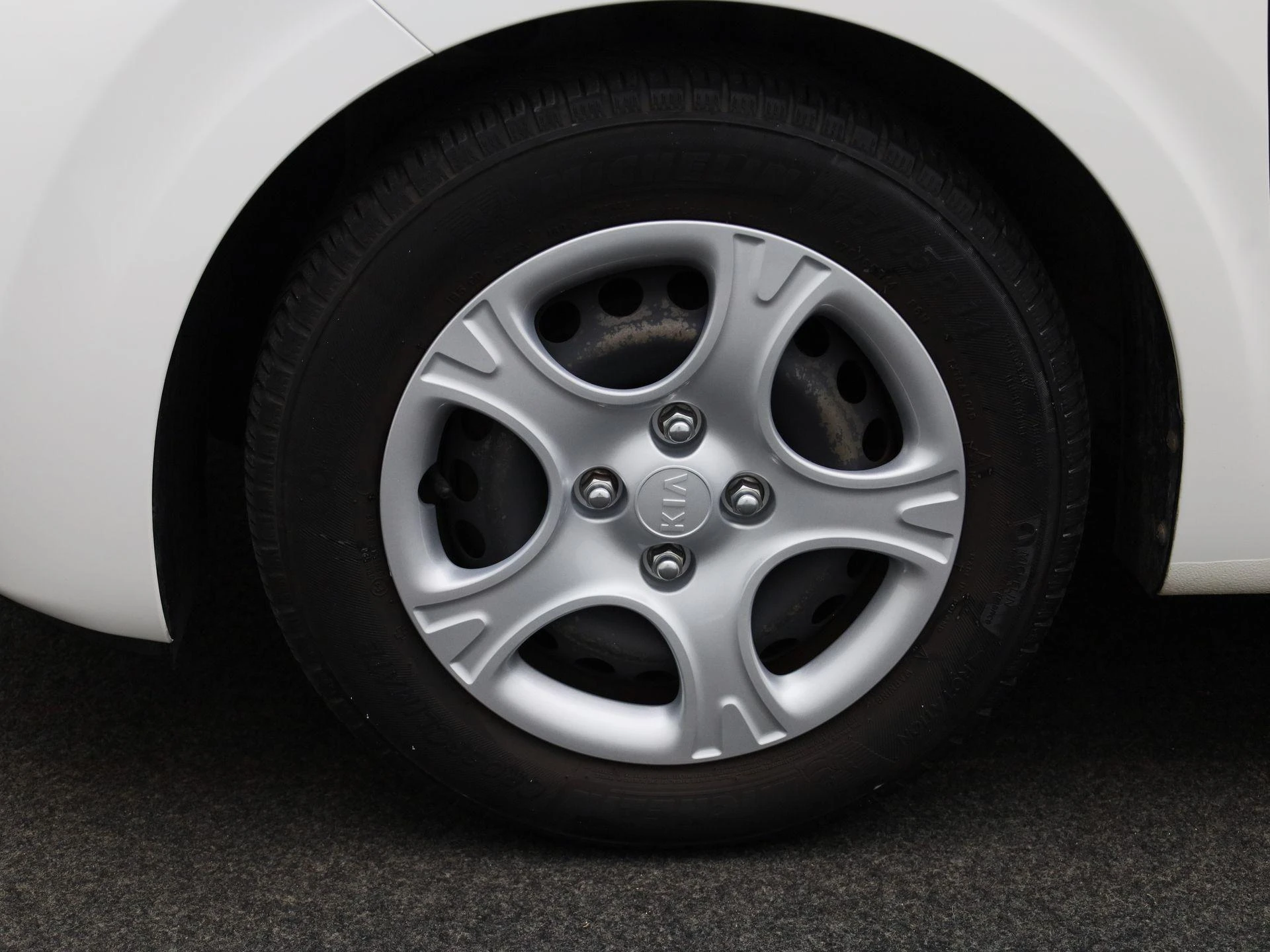 Kia-Picanto-image-13