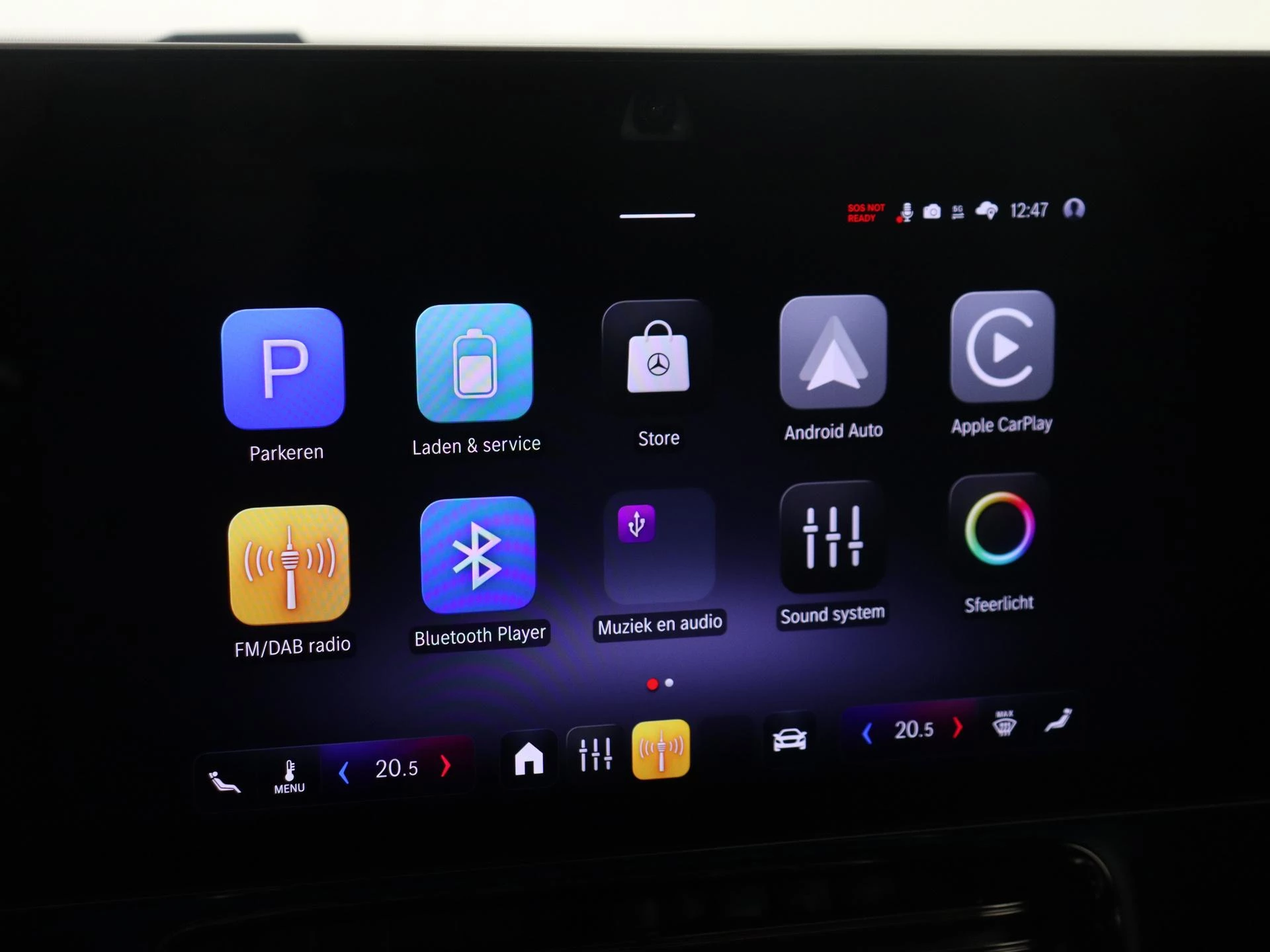 Mercedes-Benz-CLA-image-17