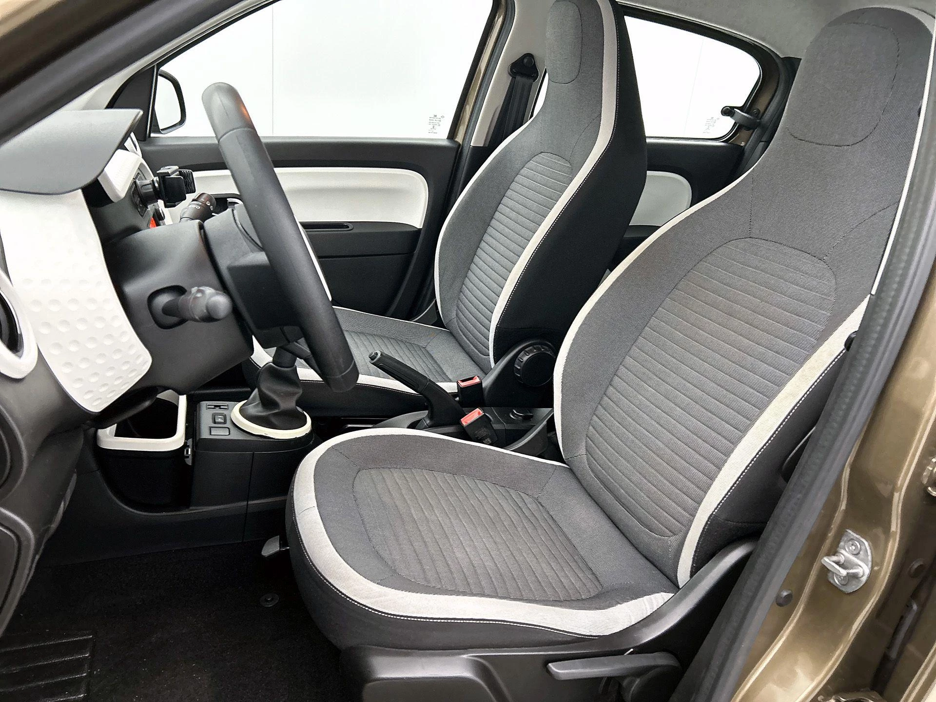 Renault-Twingo-image-30