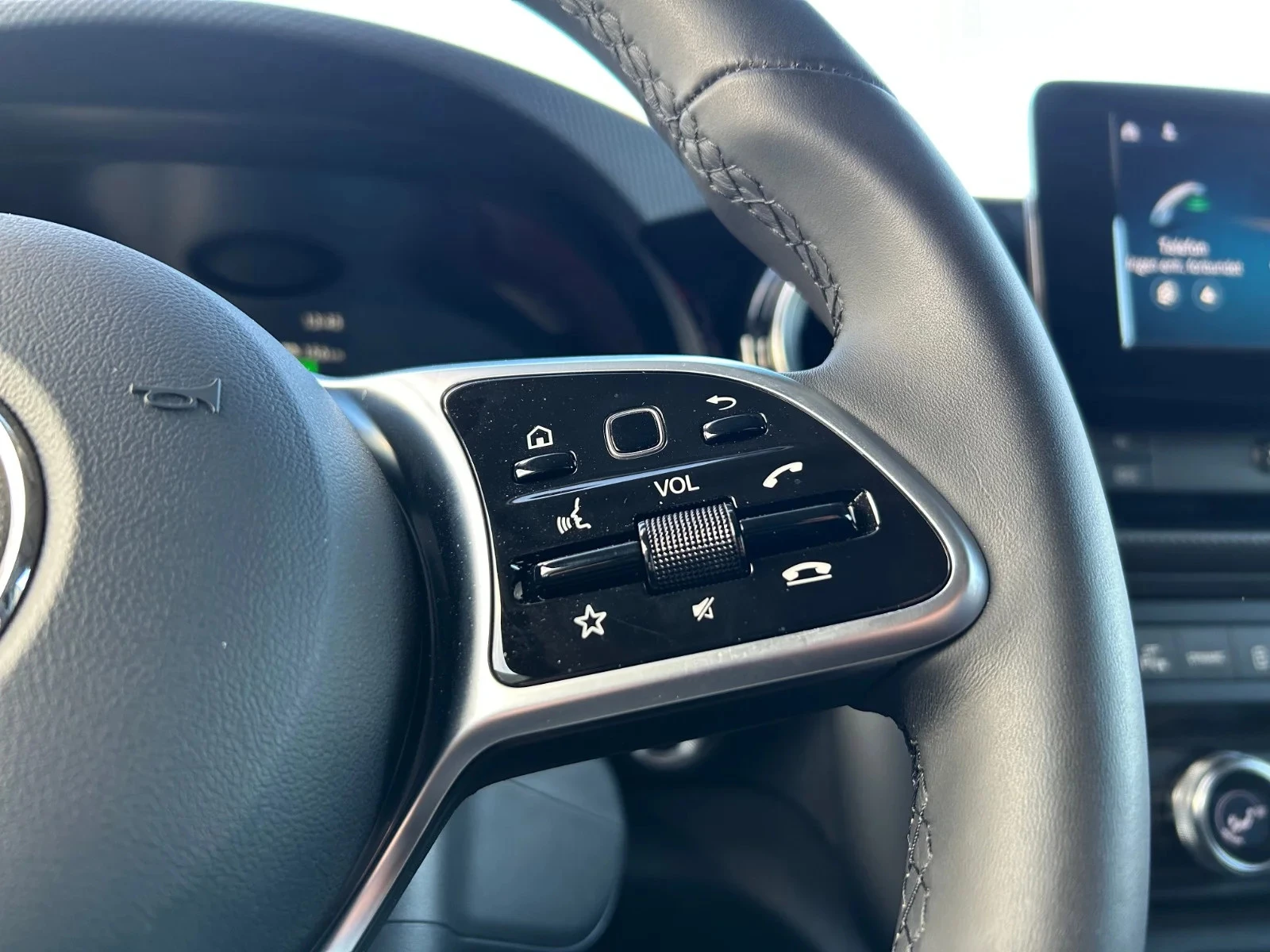 Mercedes-Benz-eCitan-image-11