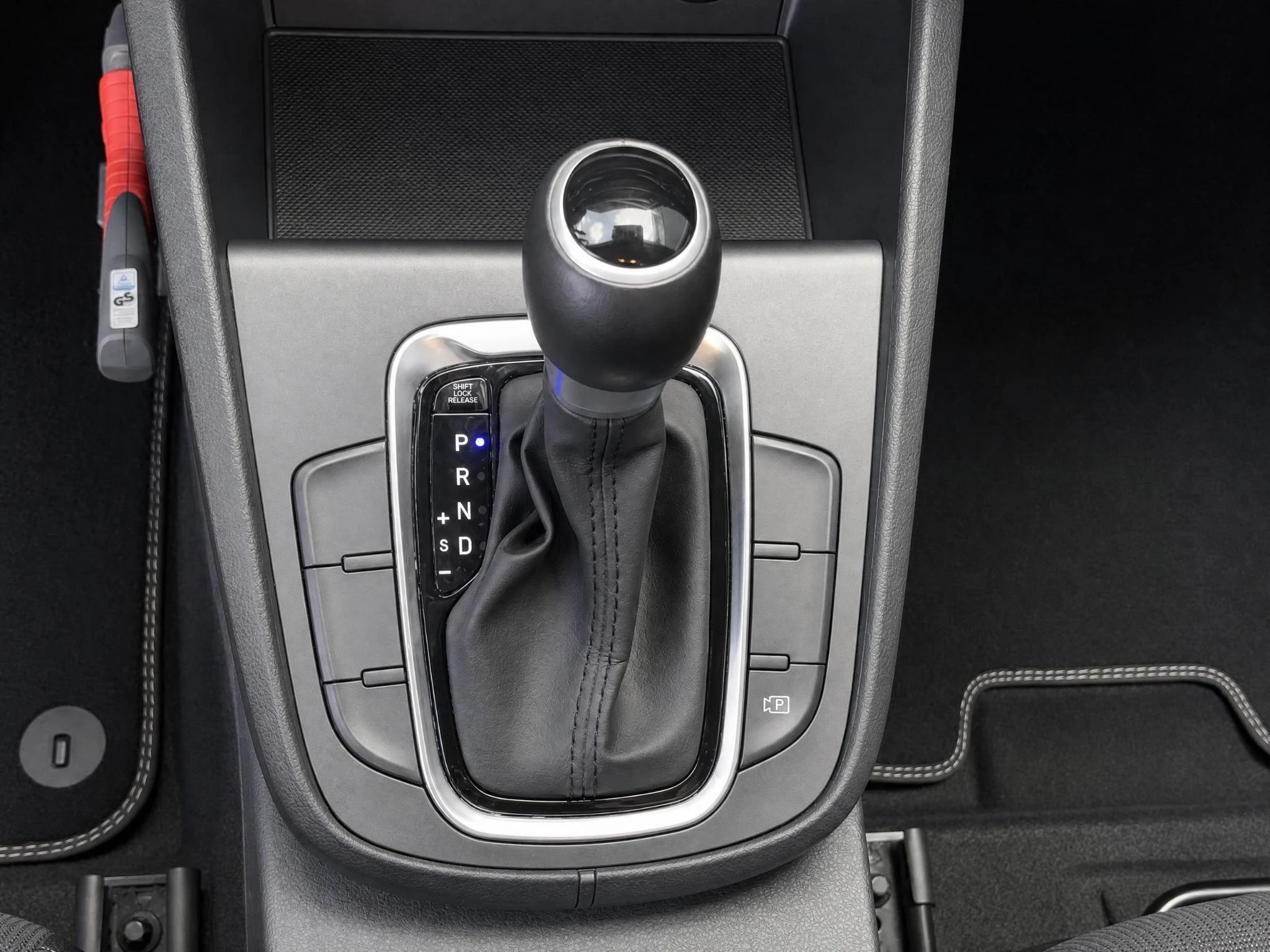 Hyundai-Kona-image-17