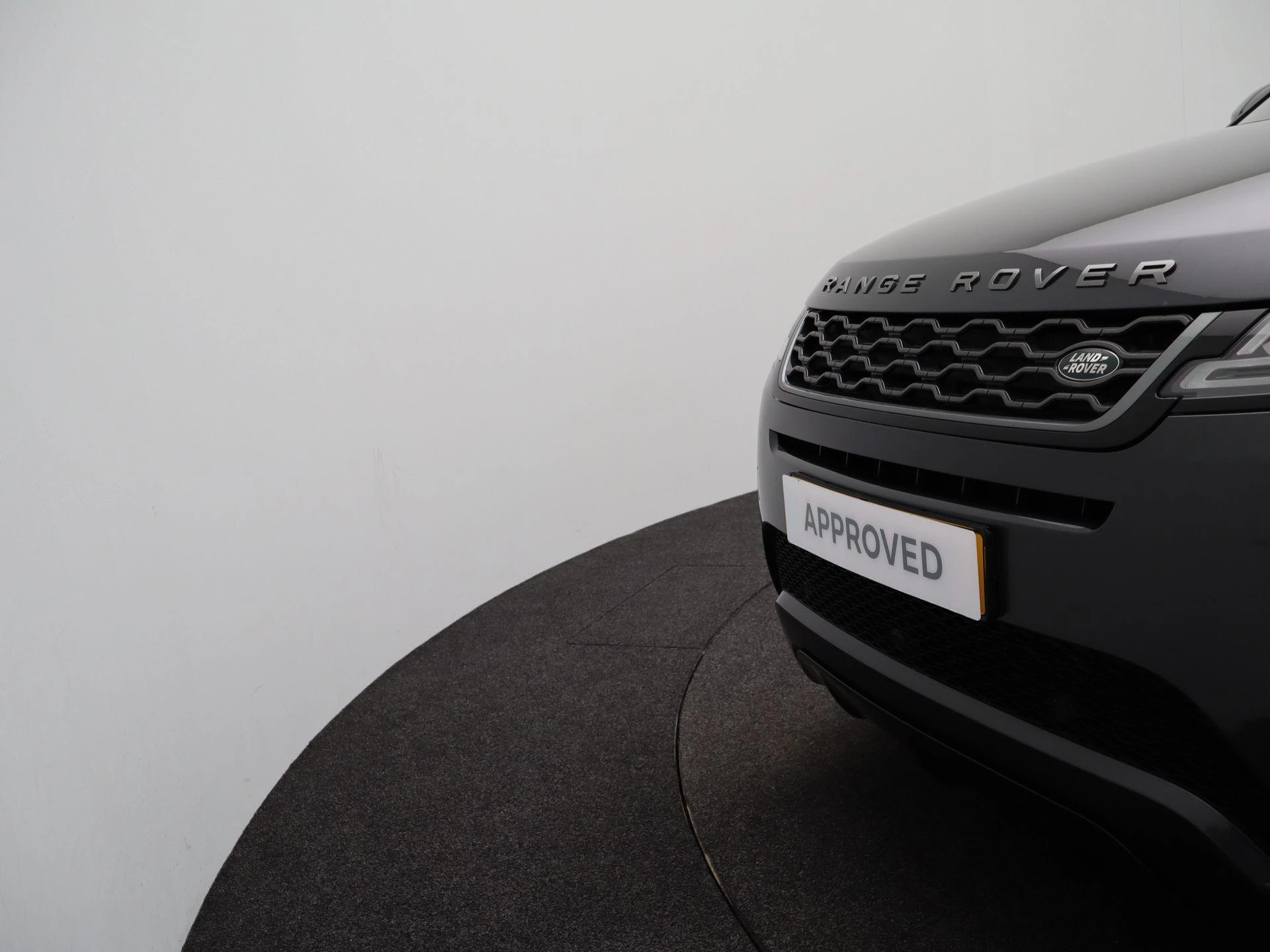 Land Rover-Range Rover Evoque-image-39
