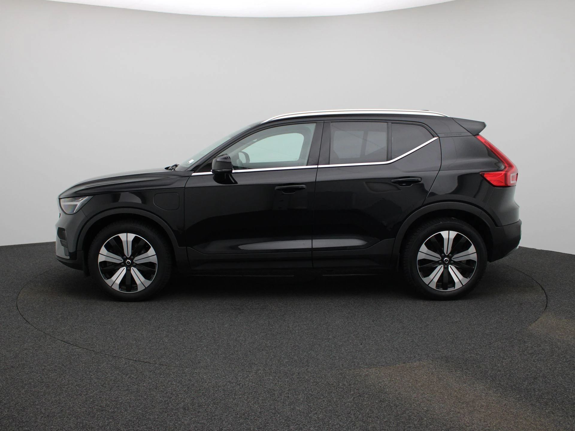 Volvo-XC40-image-5