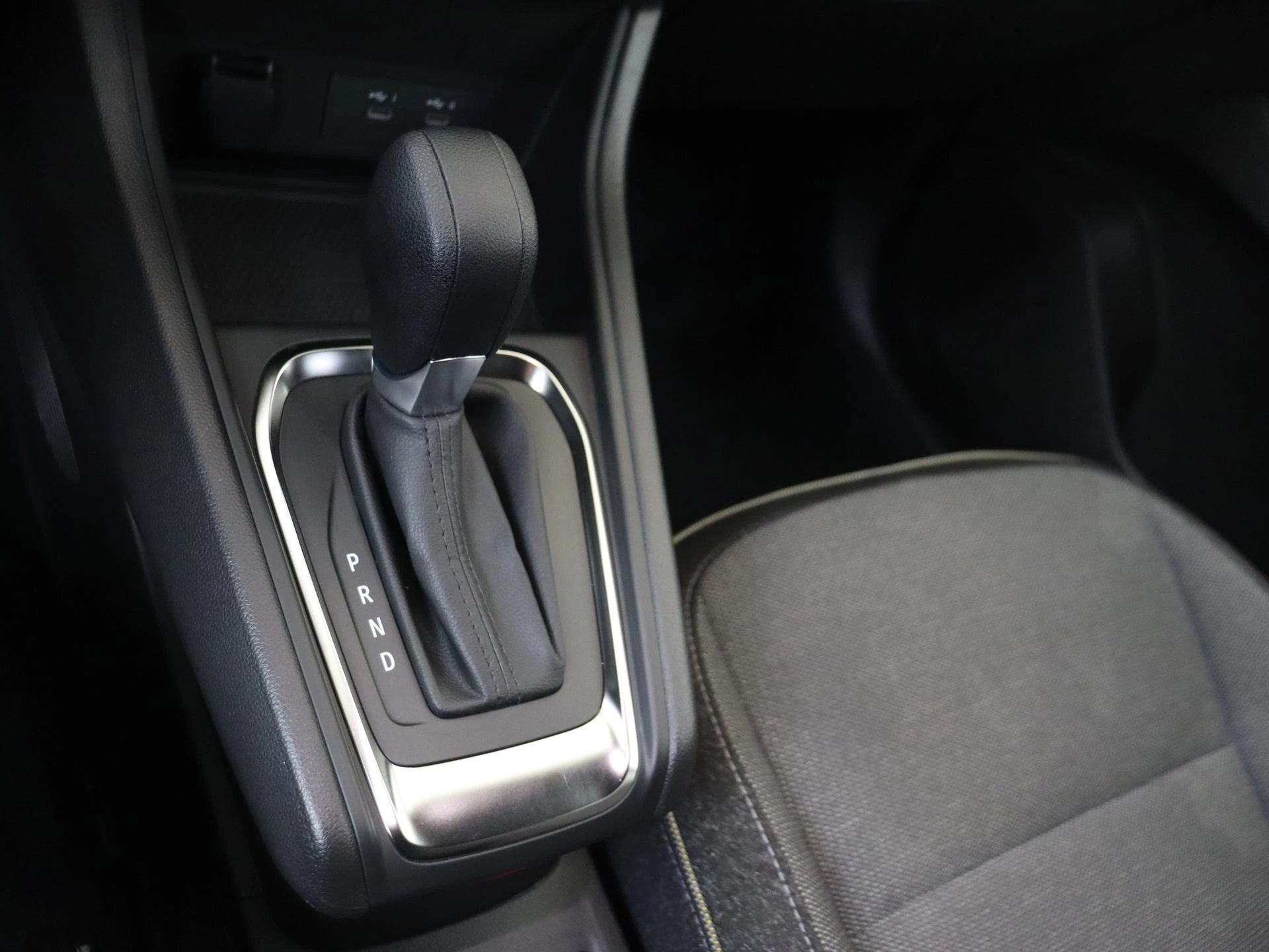 Renault-Captur-image-19