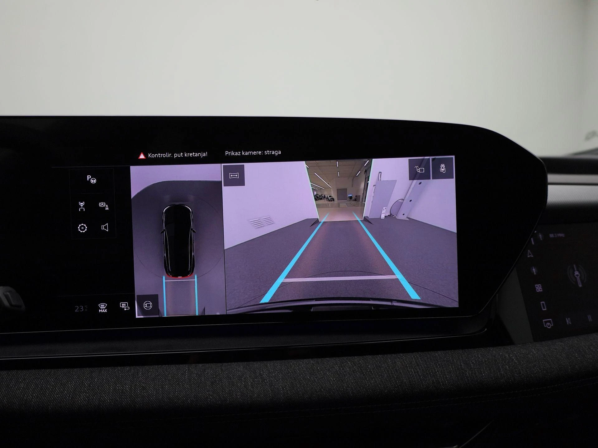 Audi-Q6 e-tron-image-39