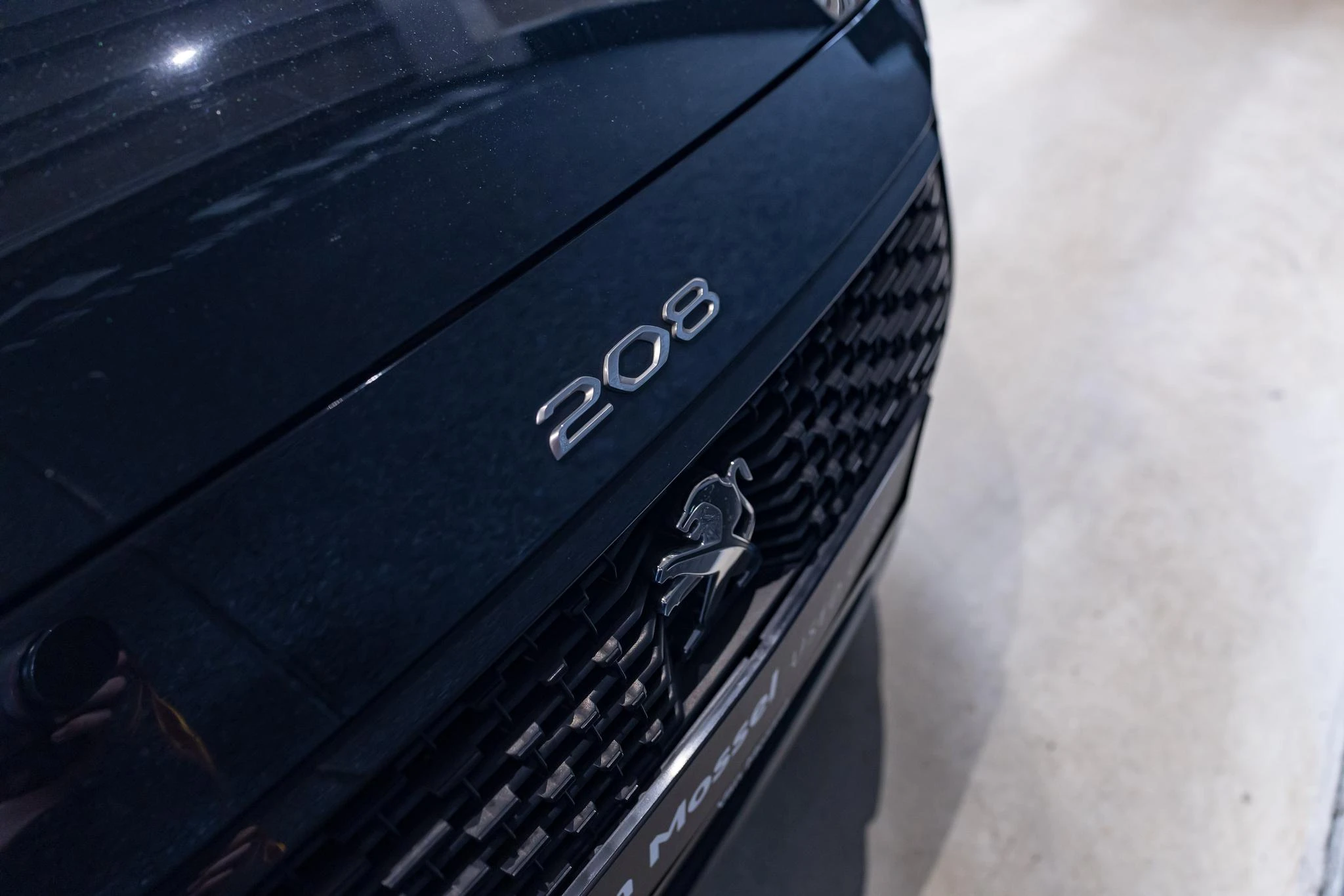 Peugeot-e-208-image-13