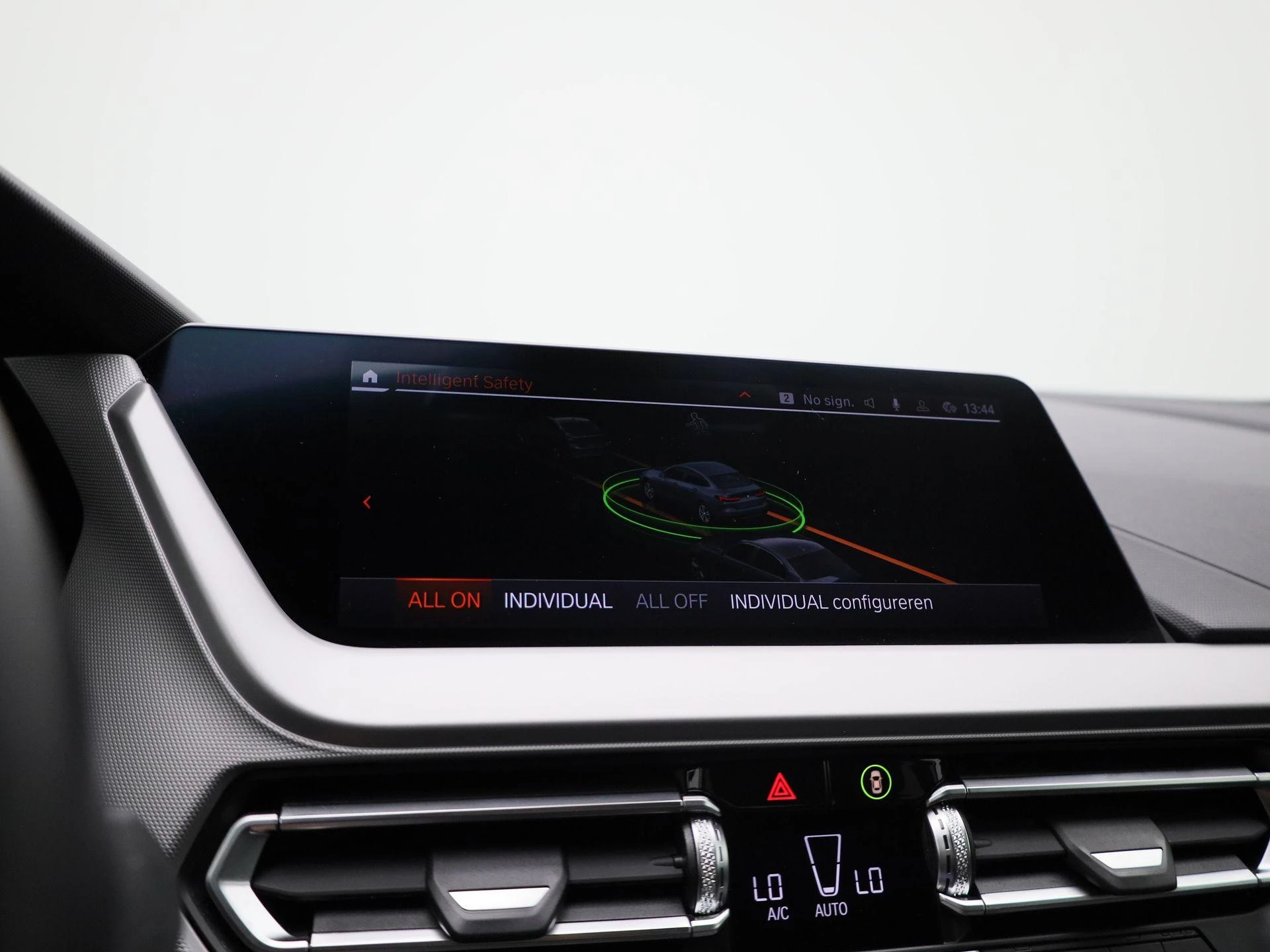 BMW-2 Serie-image-28