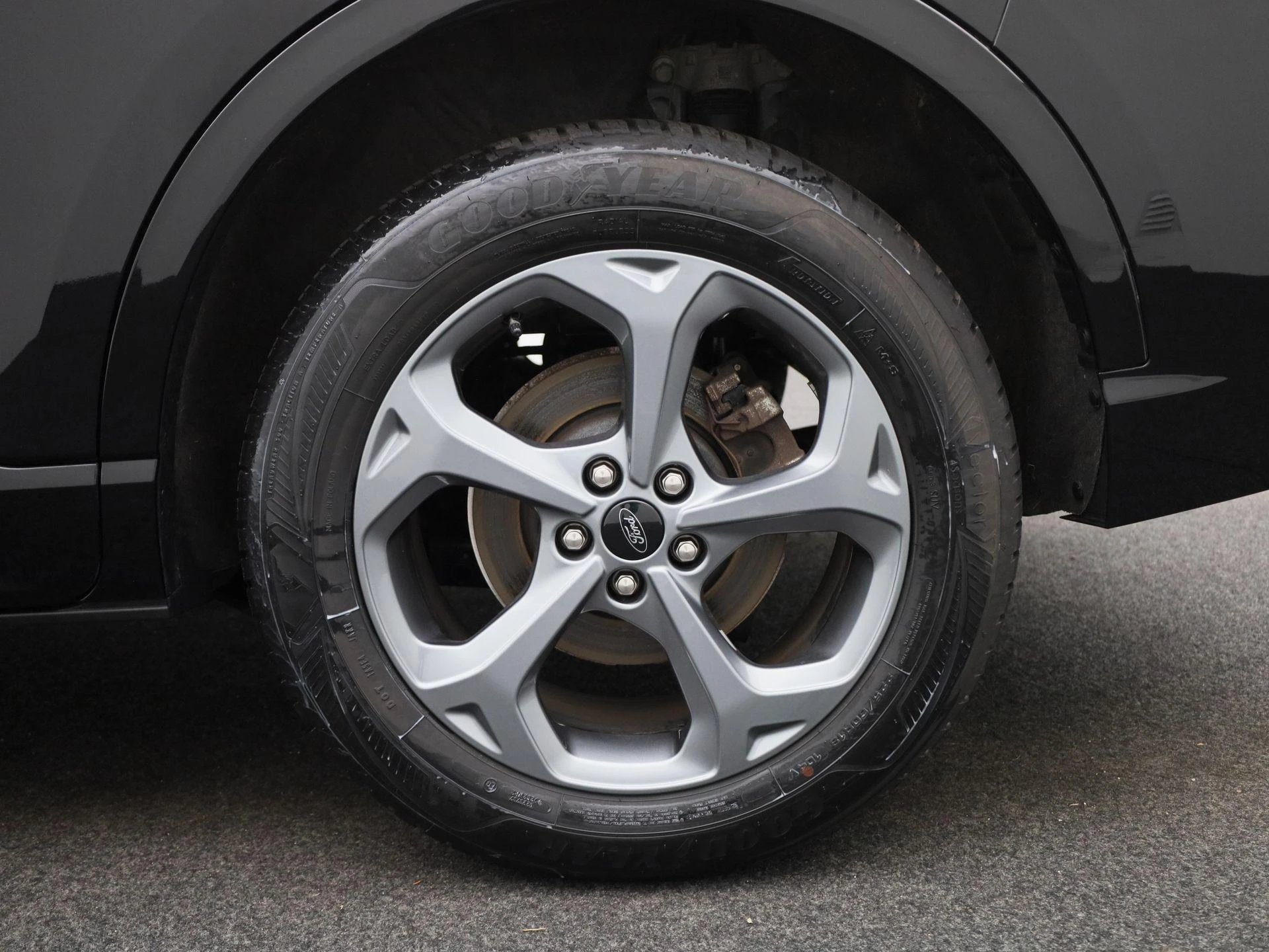 Ford-Kuga-image-12