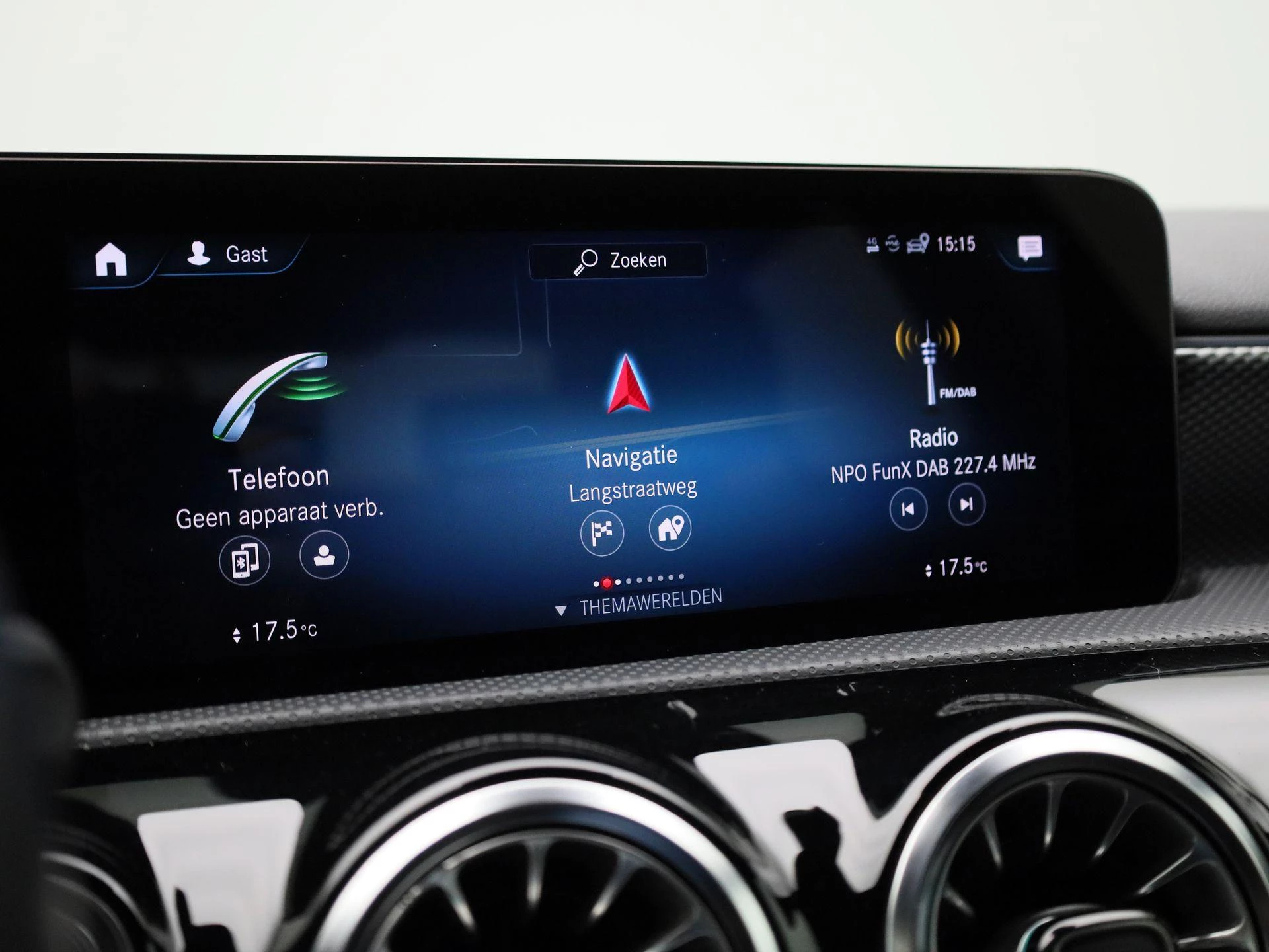 Mercedes-Benz-A-Klasse-image-14