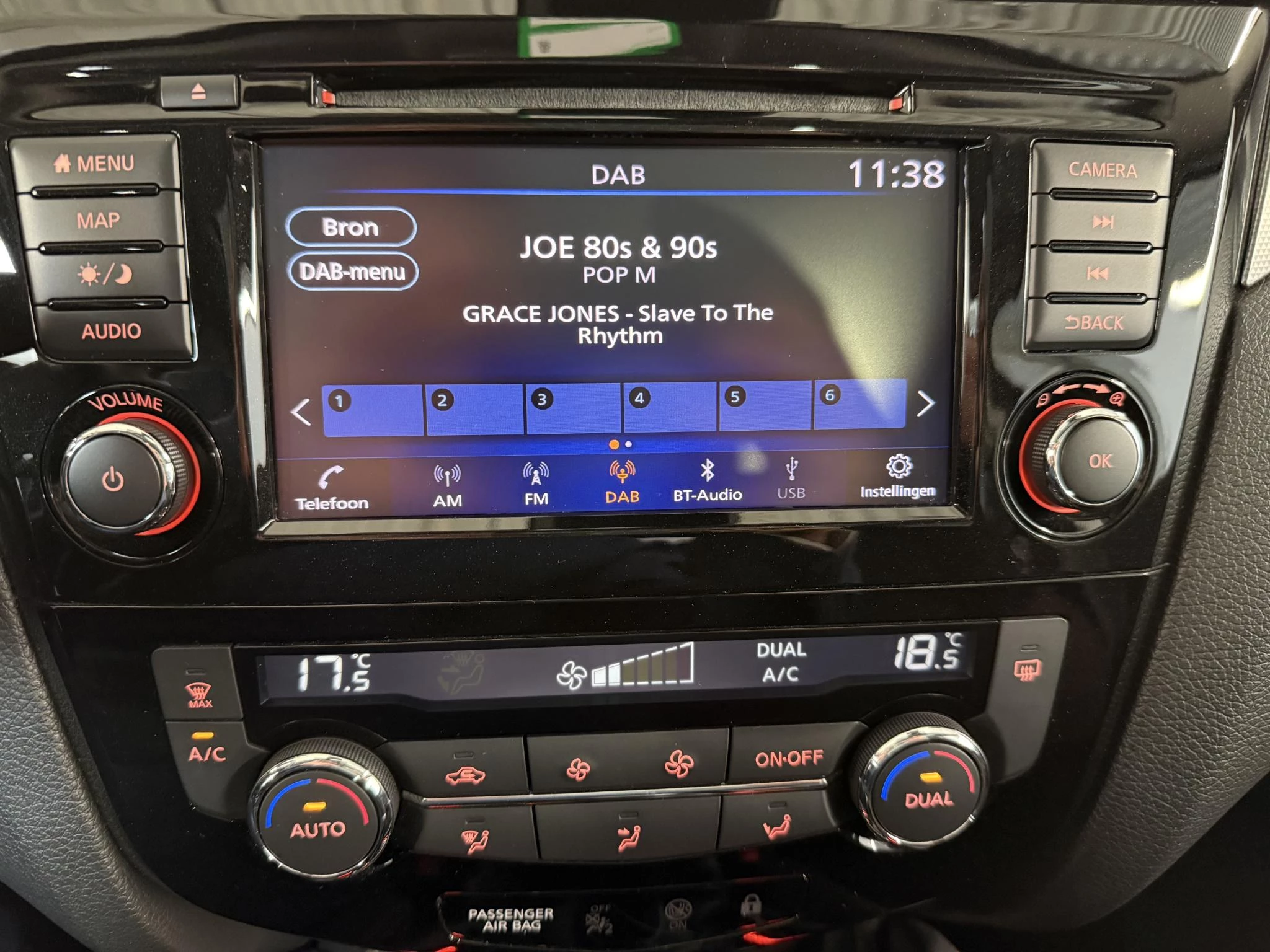 Nissan-QASHQAI-image-21