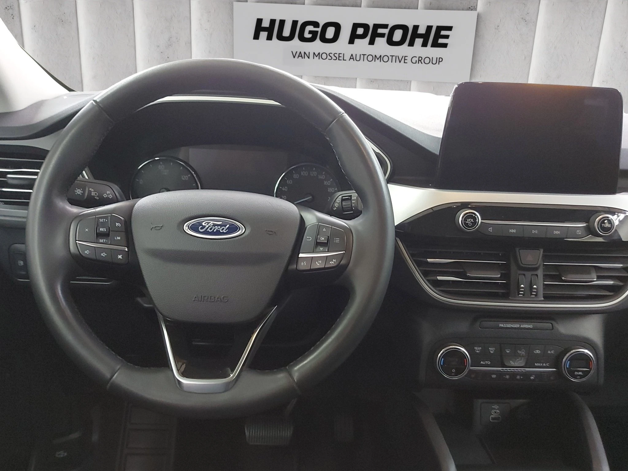 Ford-Kuga-image-11