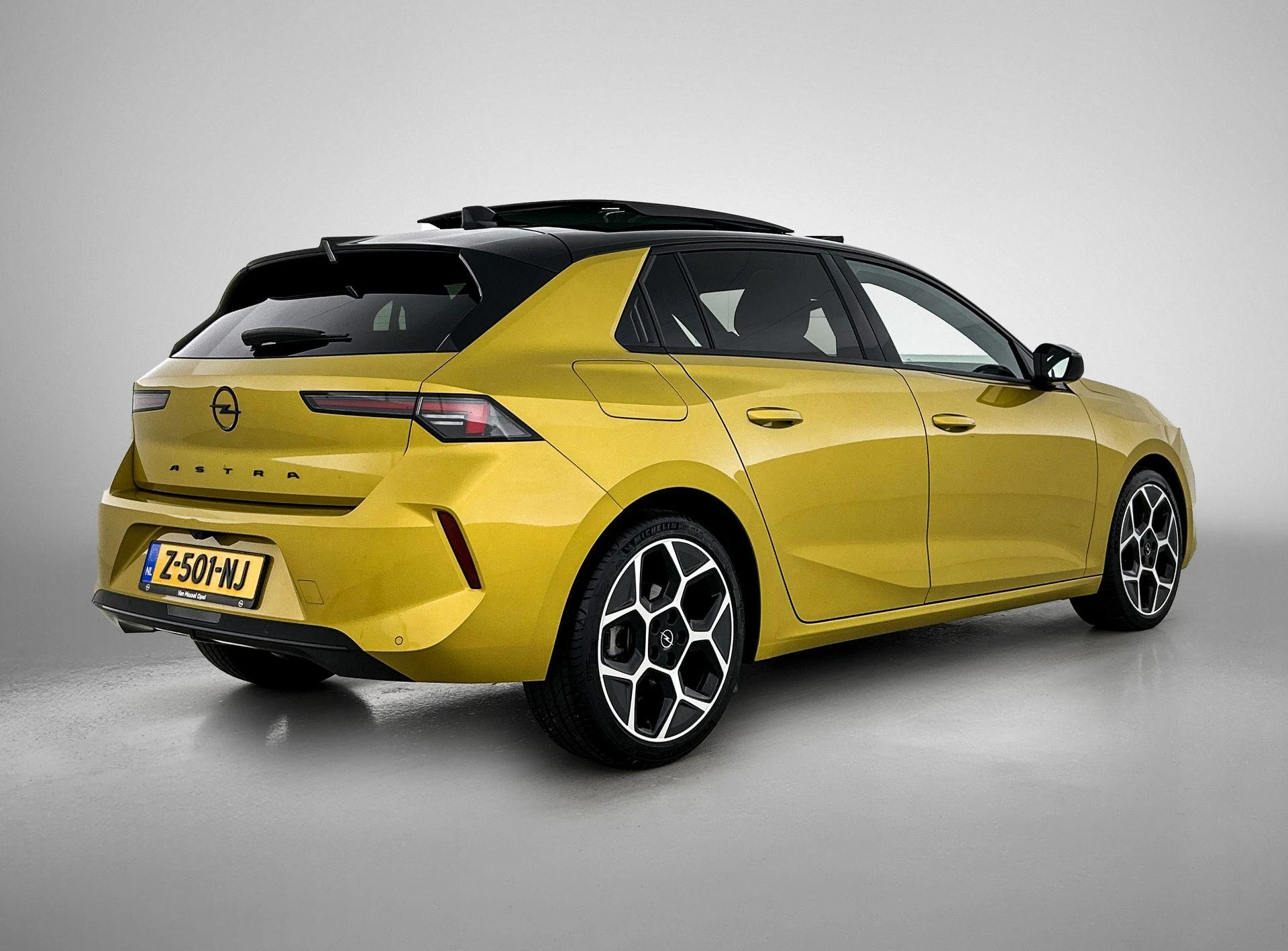 Opel Astra 1.2 Turbo Ultimate