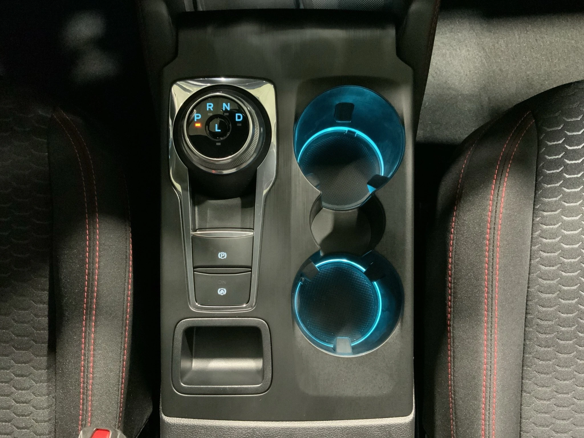 Ford-Kuga-image-17