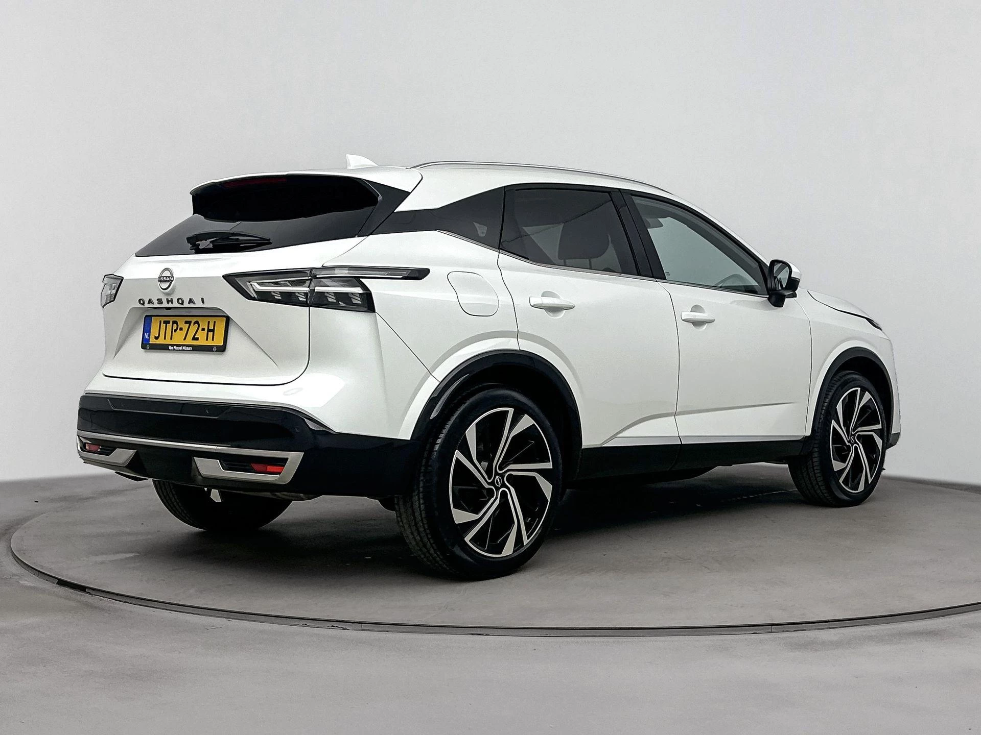 Nissan-QASHQAI-image-3