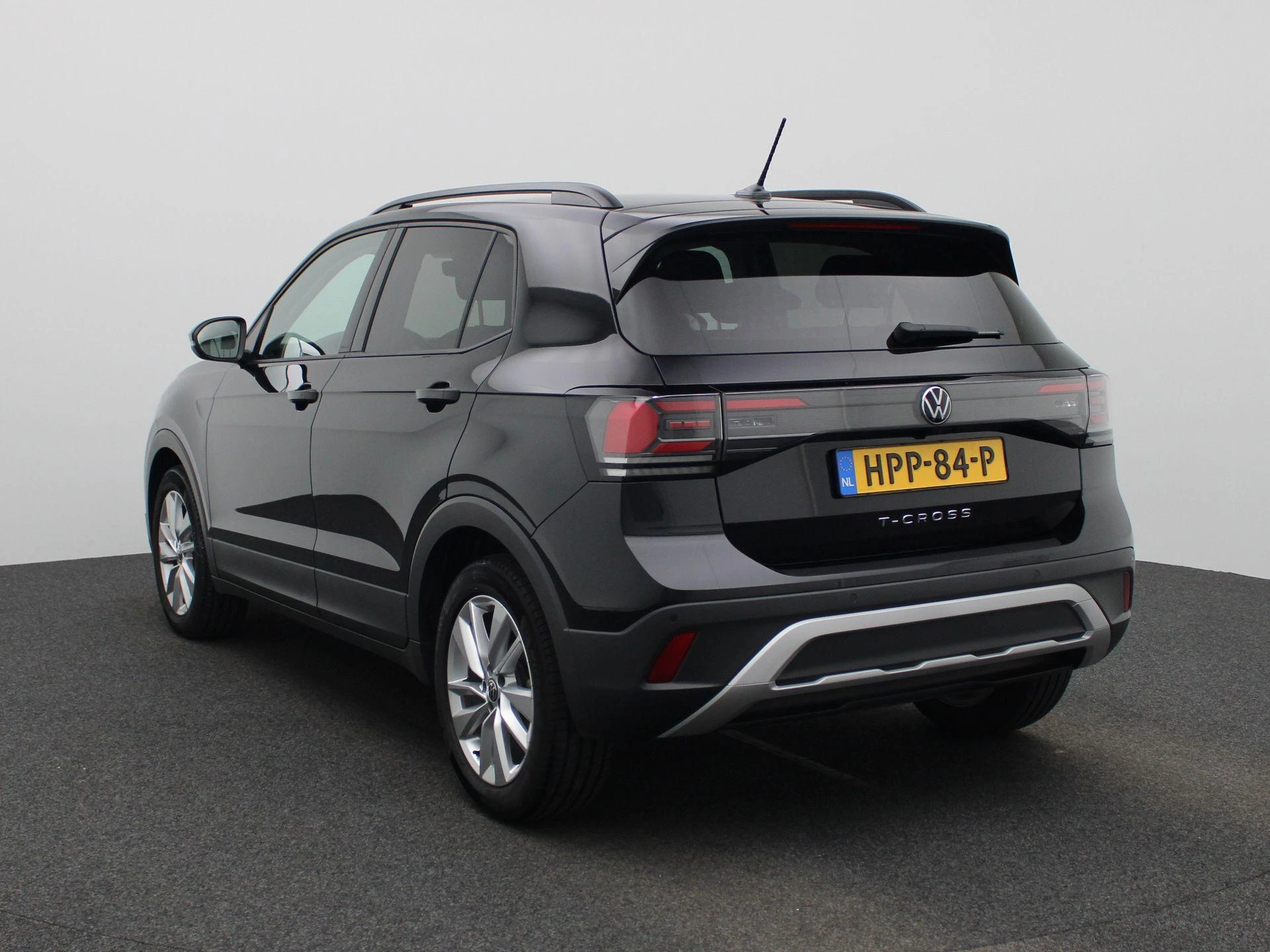 Volkswagen-T-Cross-image-1