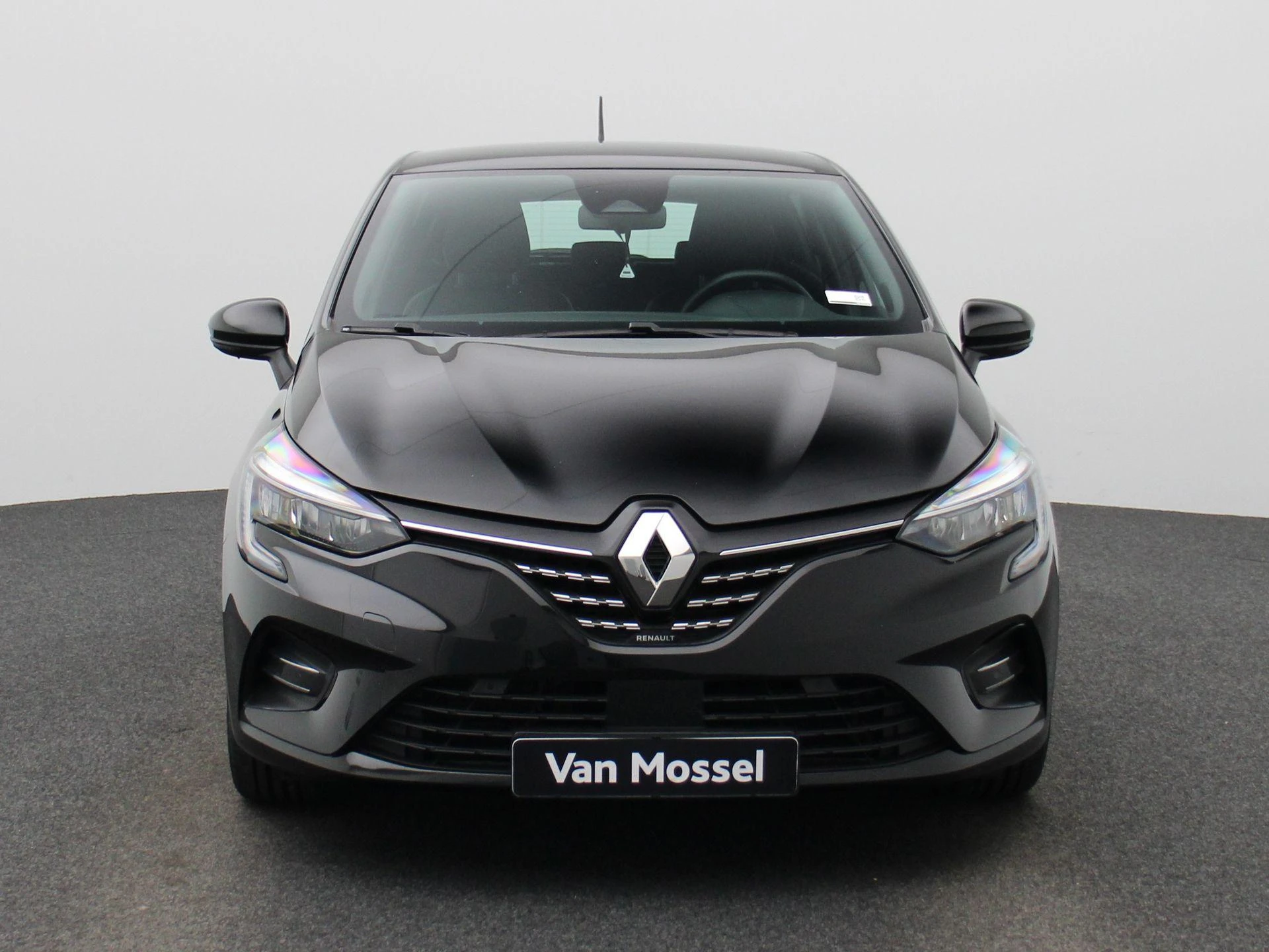 Renault-Clio-image-2