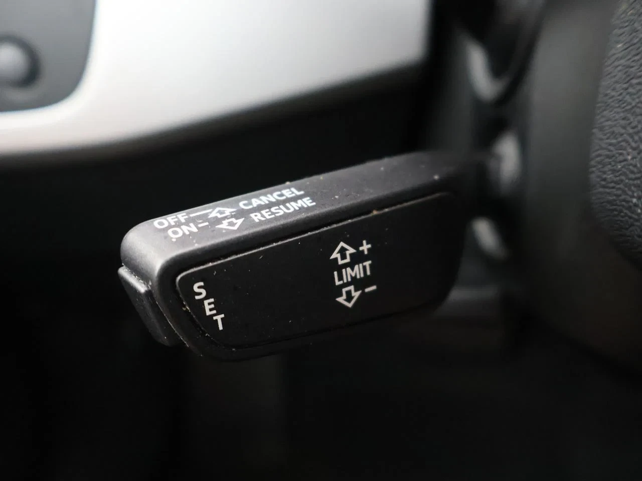 Audi-A4-image-18
