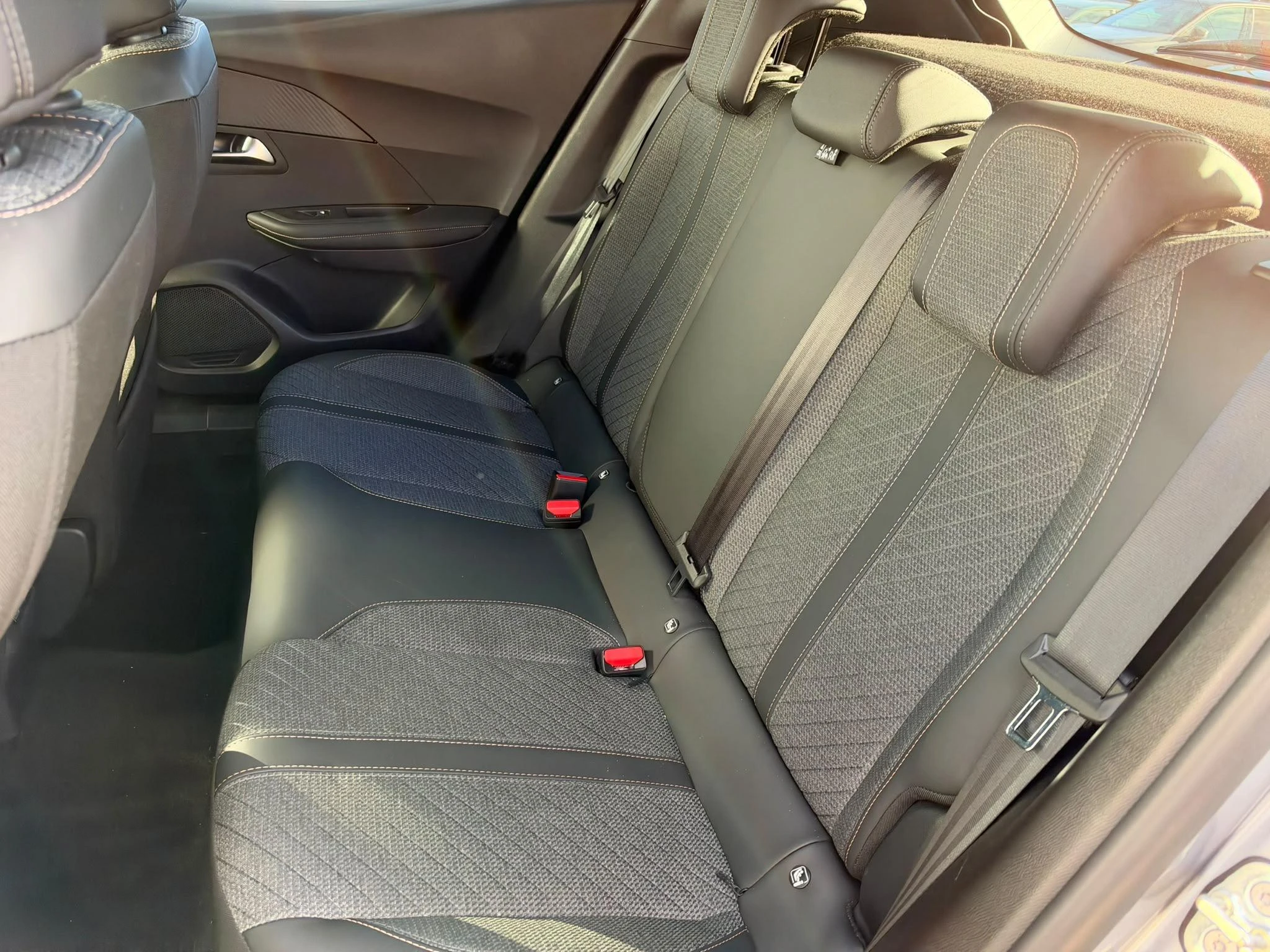 Peugeot-2008-image-21