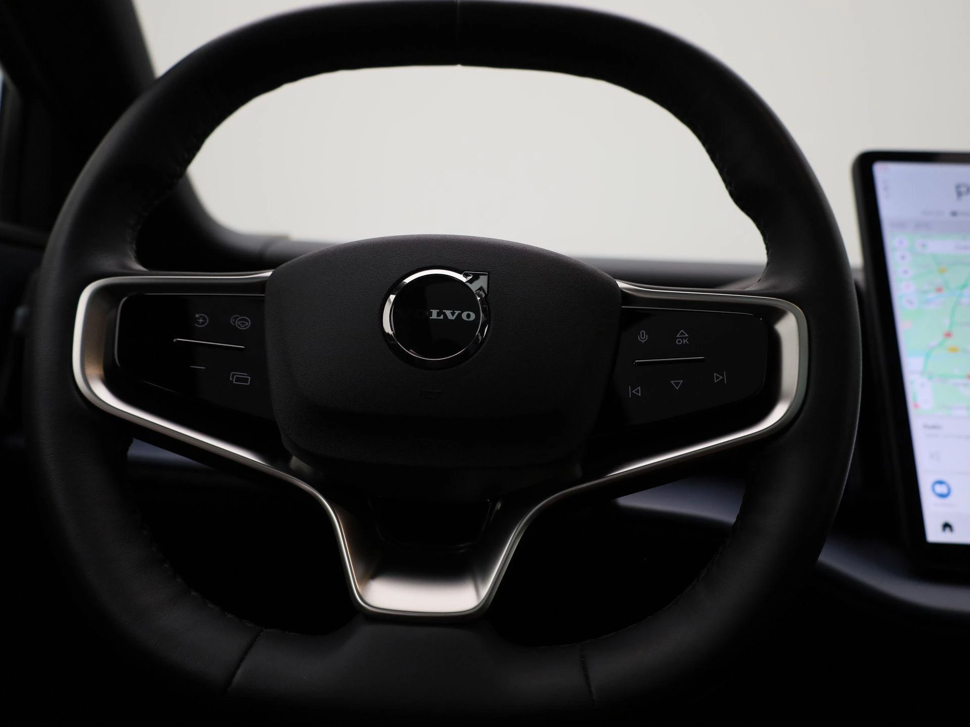 Volvo-EX30-image-6